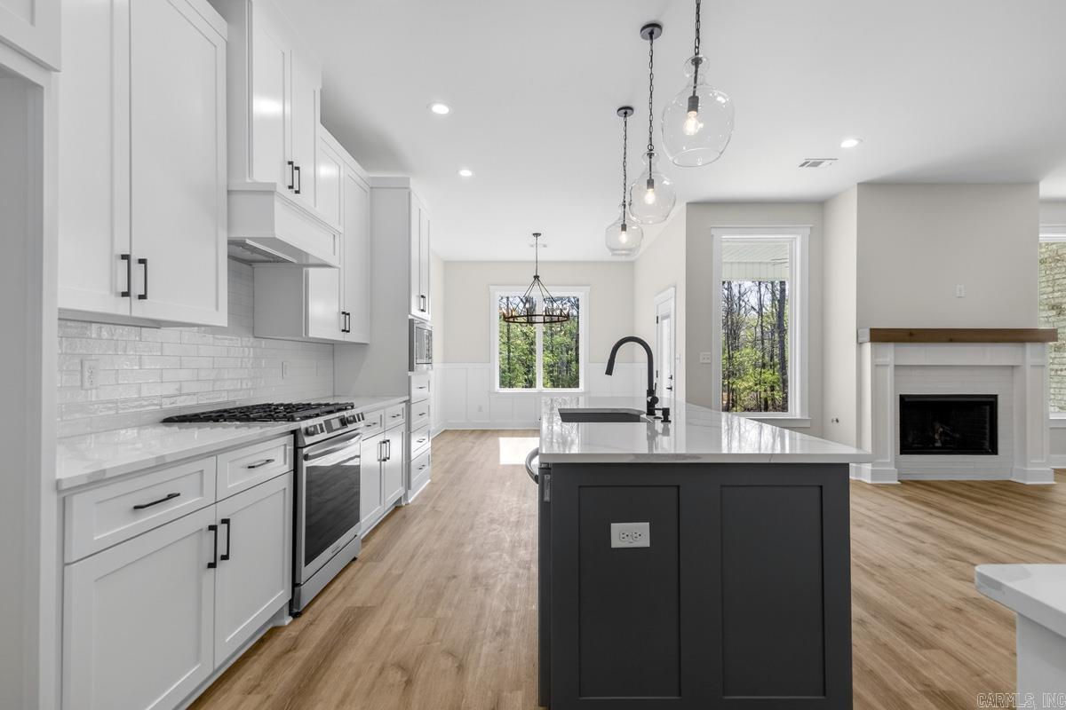 621 Valley Oak Drive  Sherwood, AR