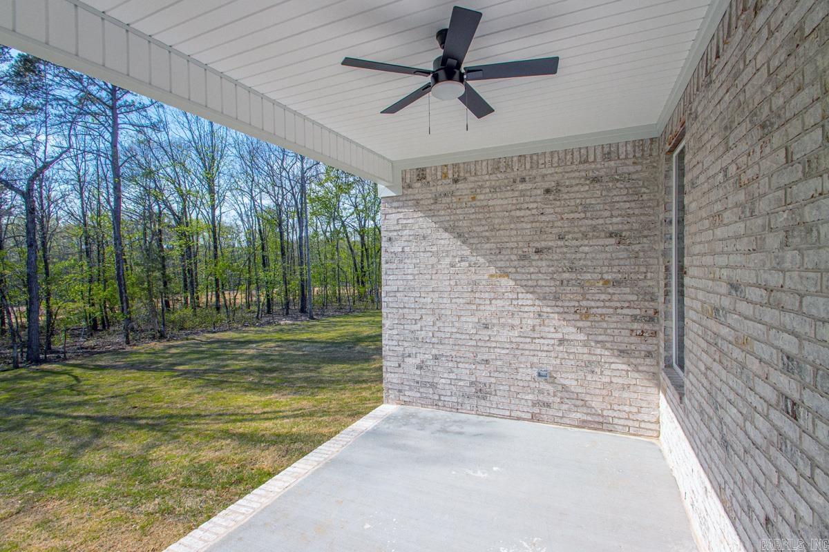 621 Valley Oak Drive  Sherwood, AR