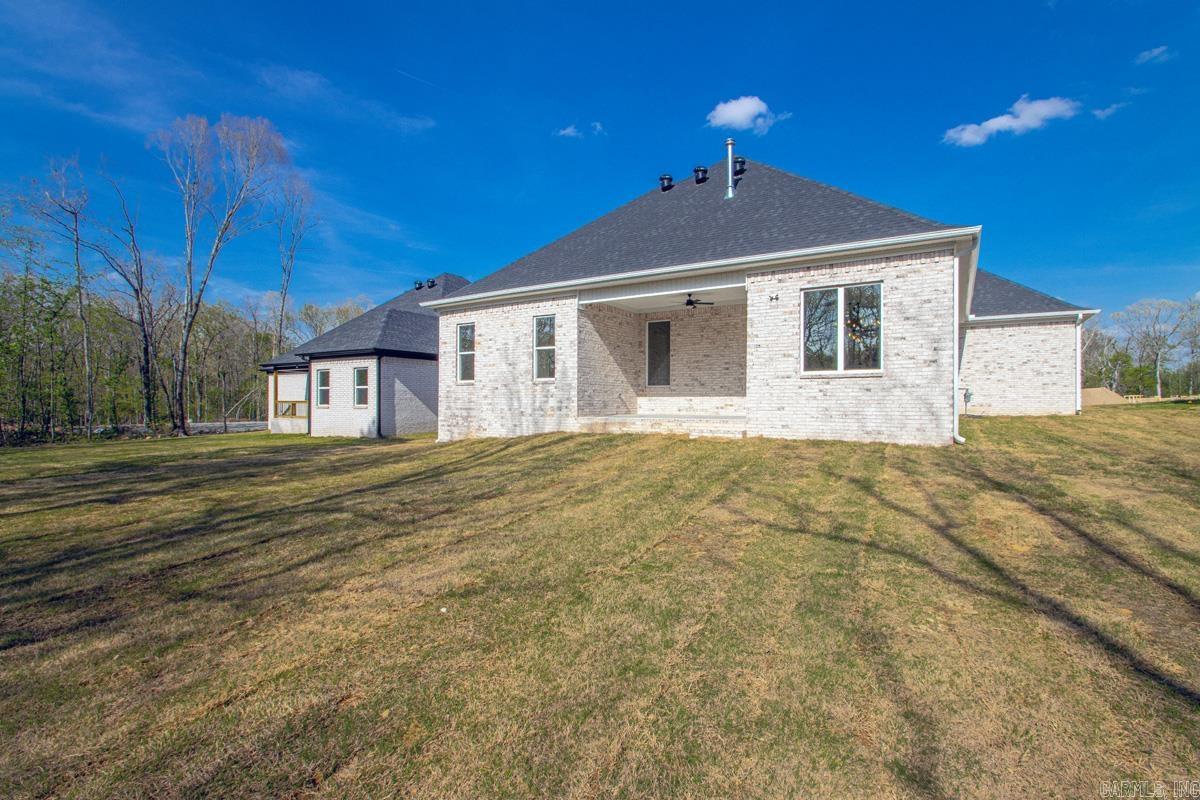621 Valley Oak Drive  Sherwood, AR