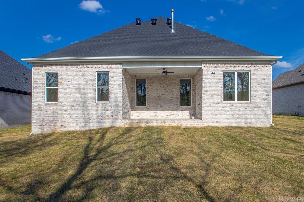 621 Valley Oak Drive  Sherwood, AR