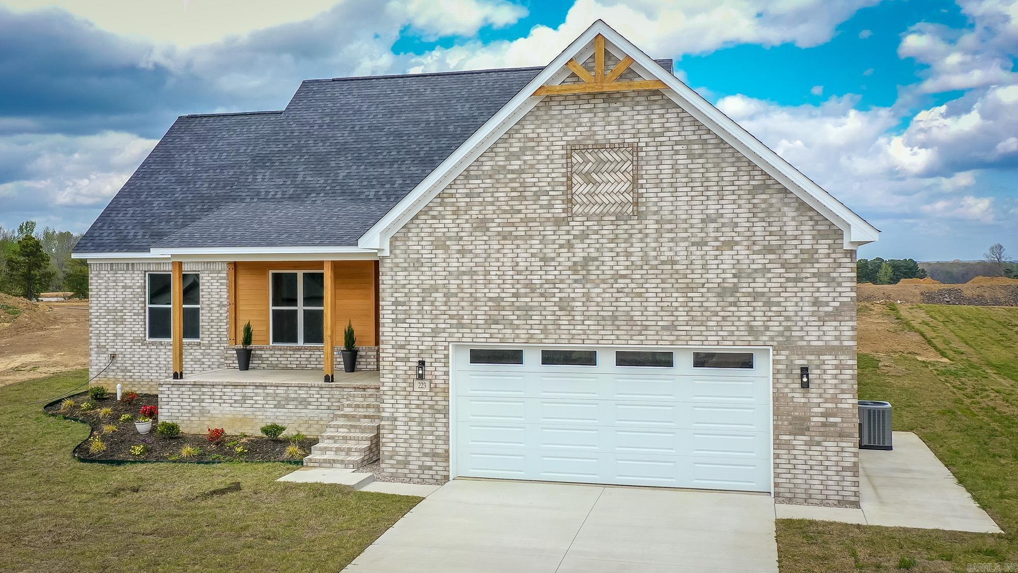 223 Michelle  Beebe, AR