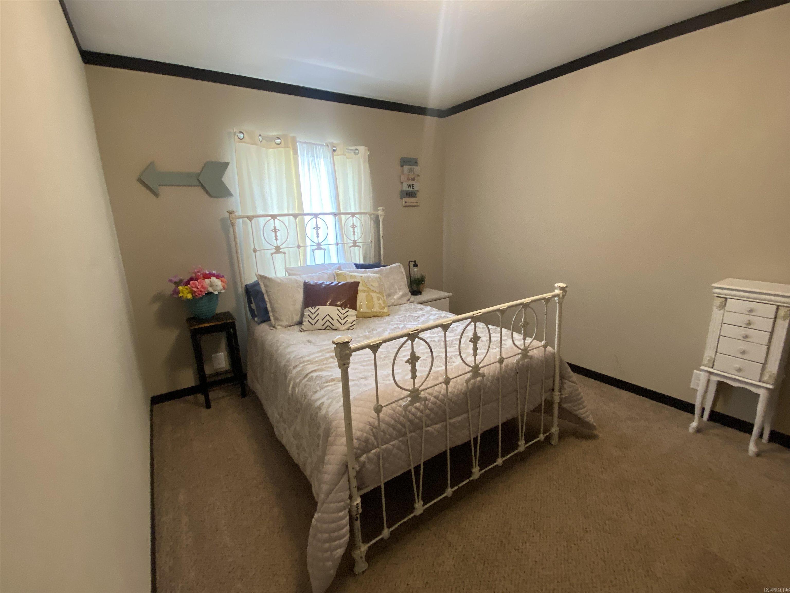 47 Hawkeye  Mount Ida, AR