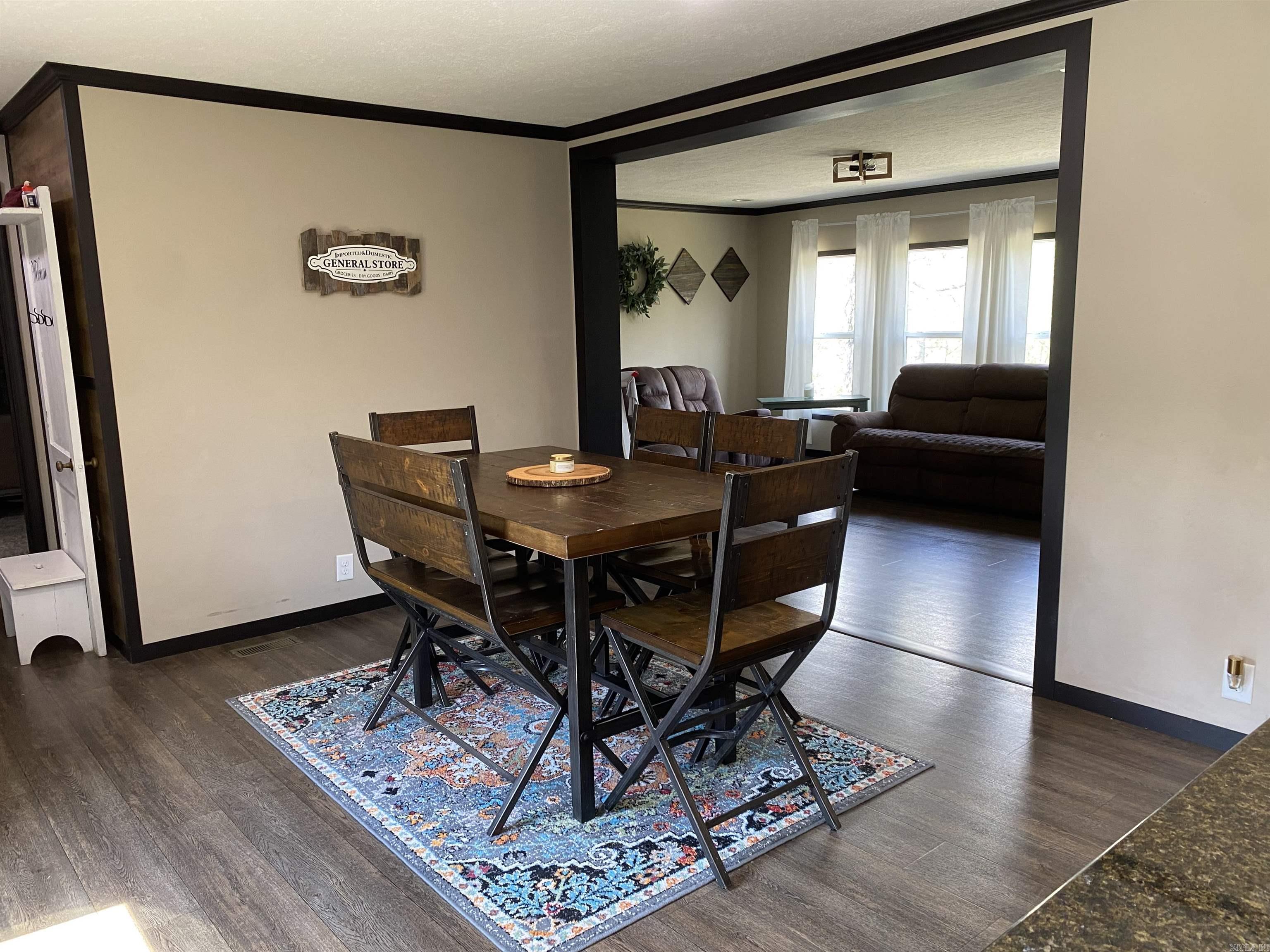 47 Hawkeye  Mount Ida, AR