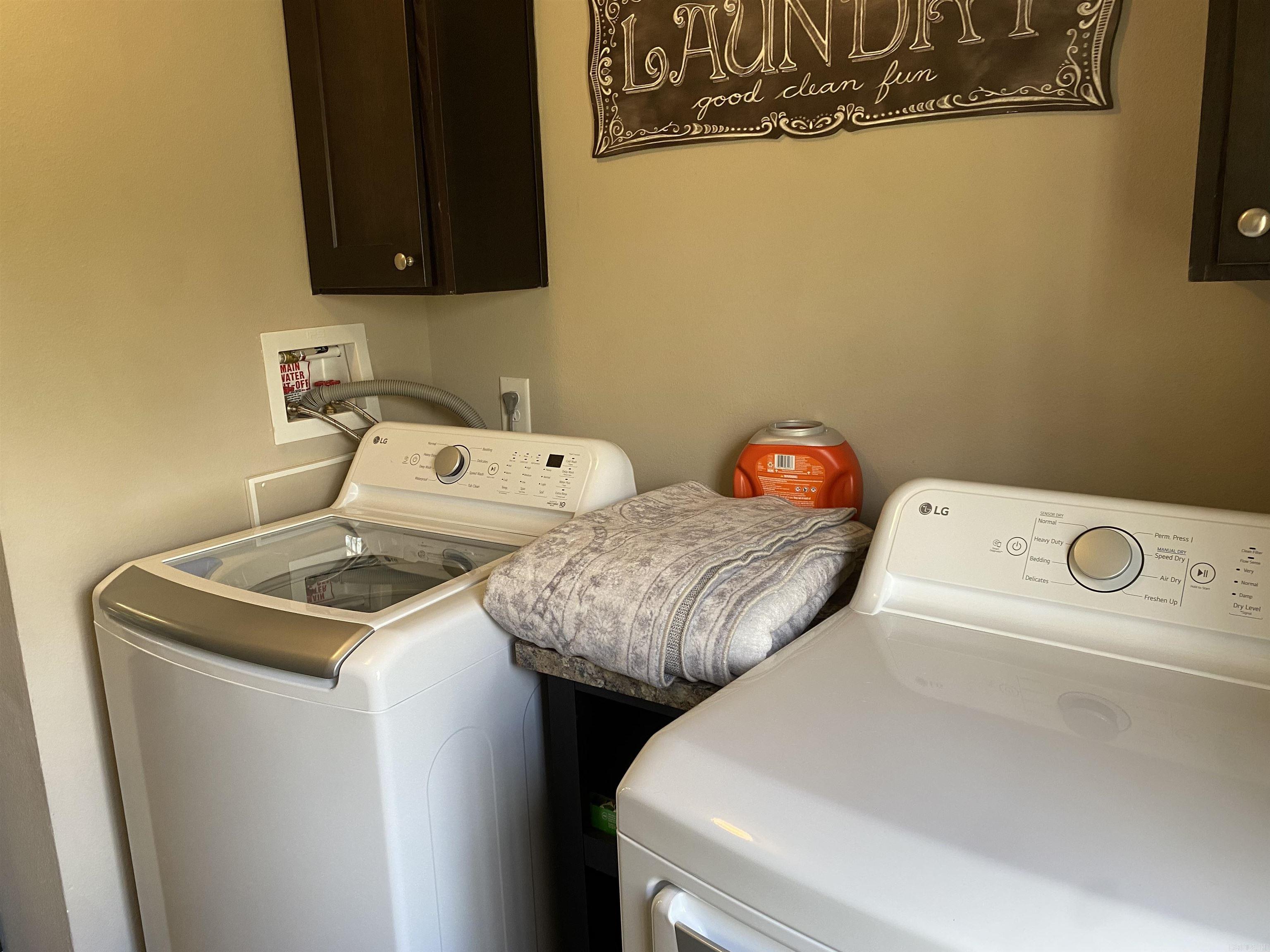 47 Hawkeye  Mount Ida, AR