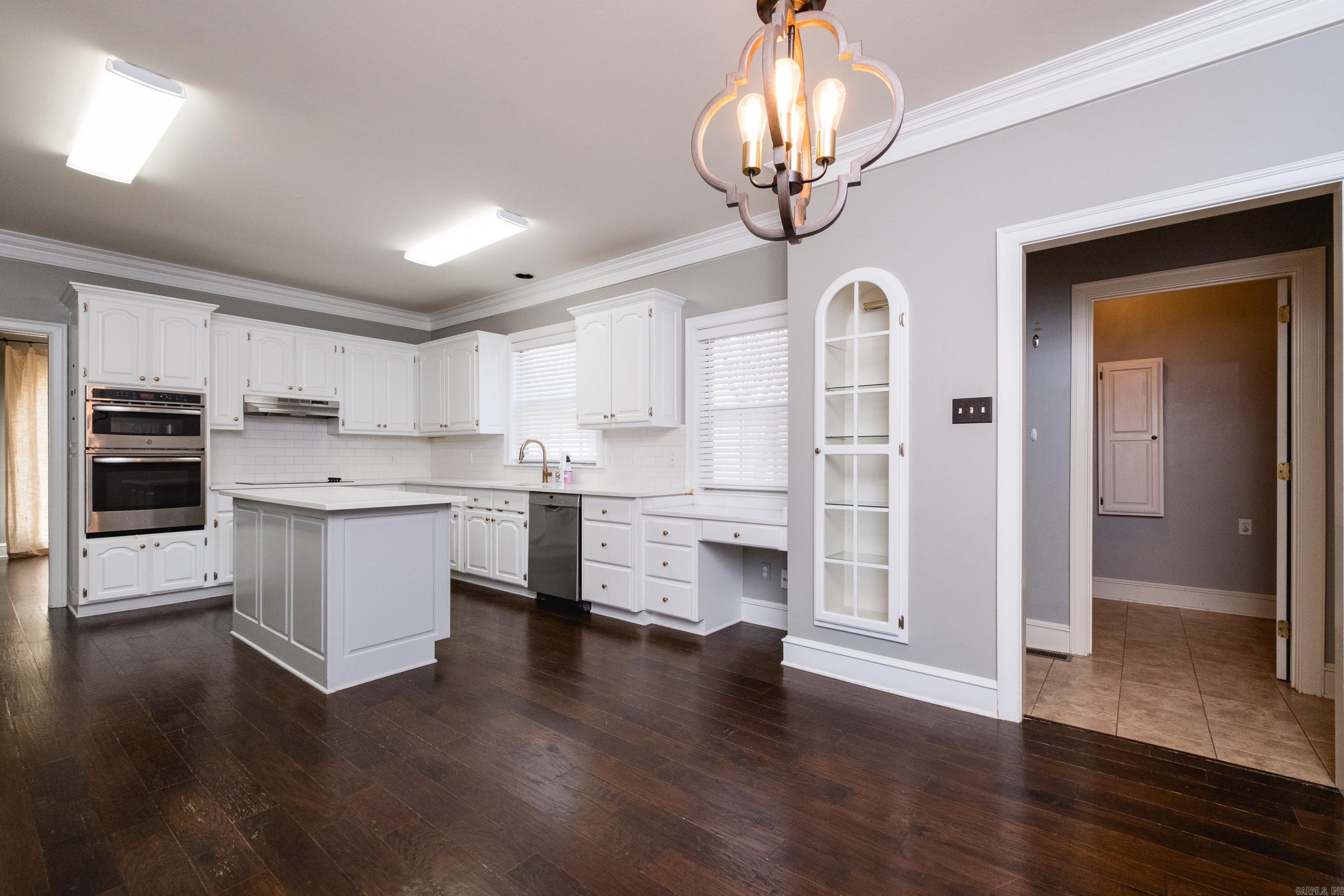 29 Bascom  Little Rock, AR