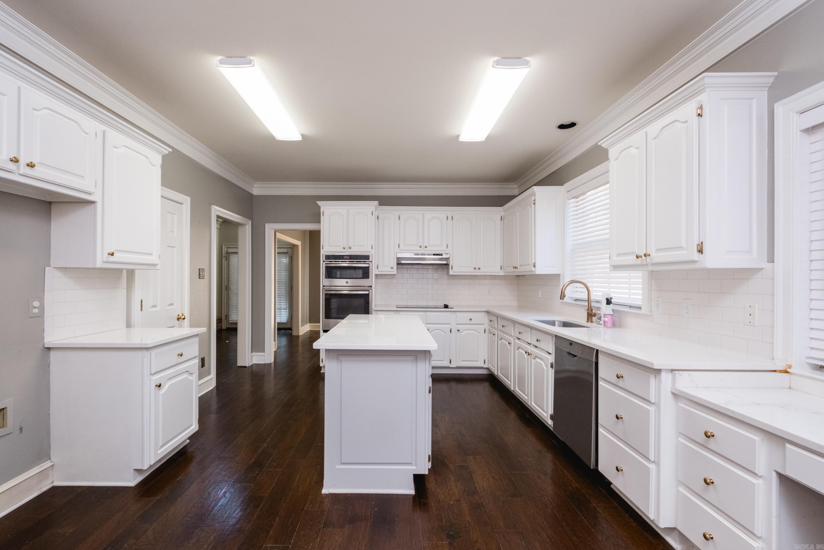 29 Bascom  Little Rock, AR