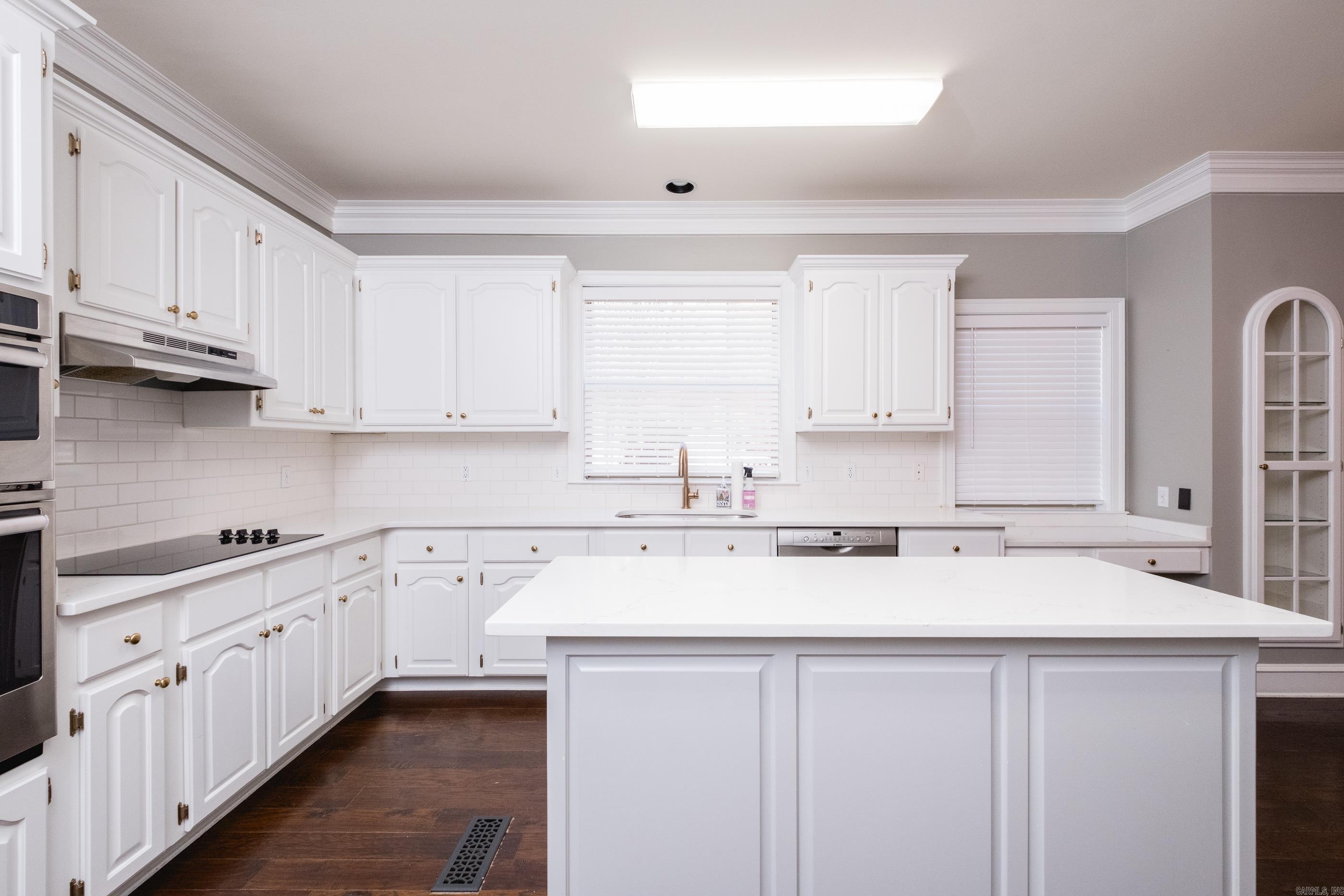 29 Bascom  Little Rock, AR