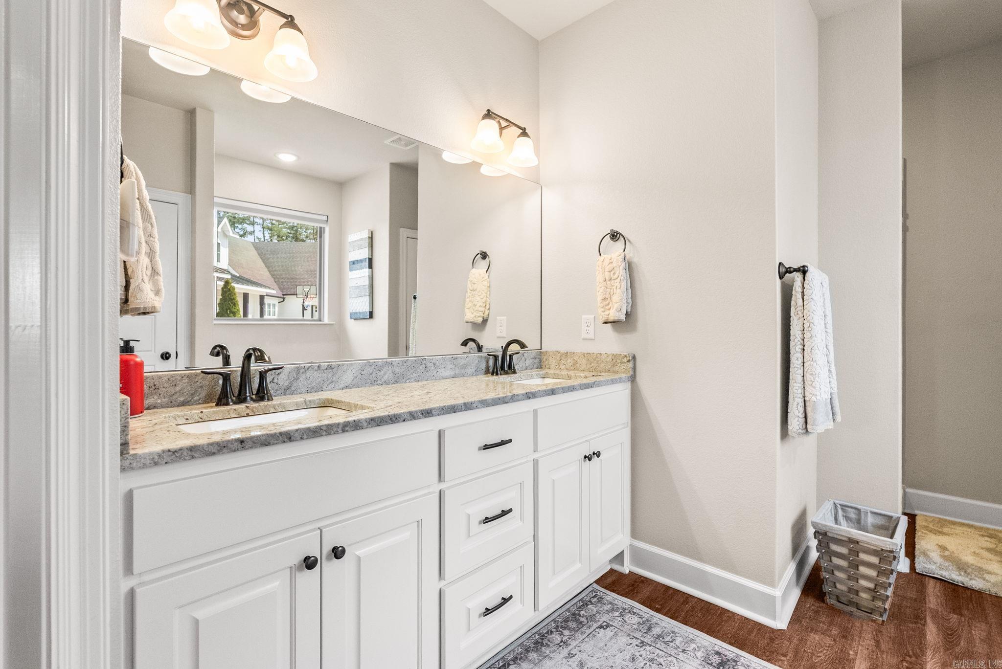 128 Caurel Cir  Little Rock, AR