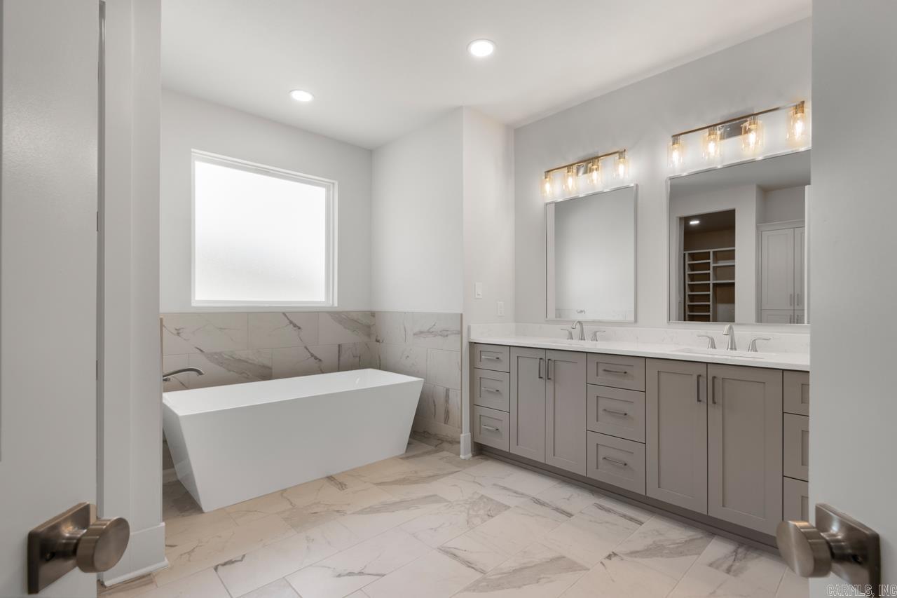 4406 Cumberland  Benton, AR