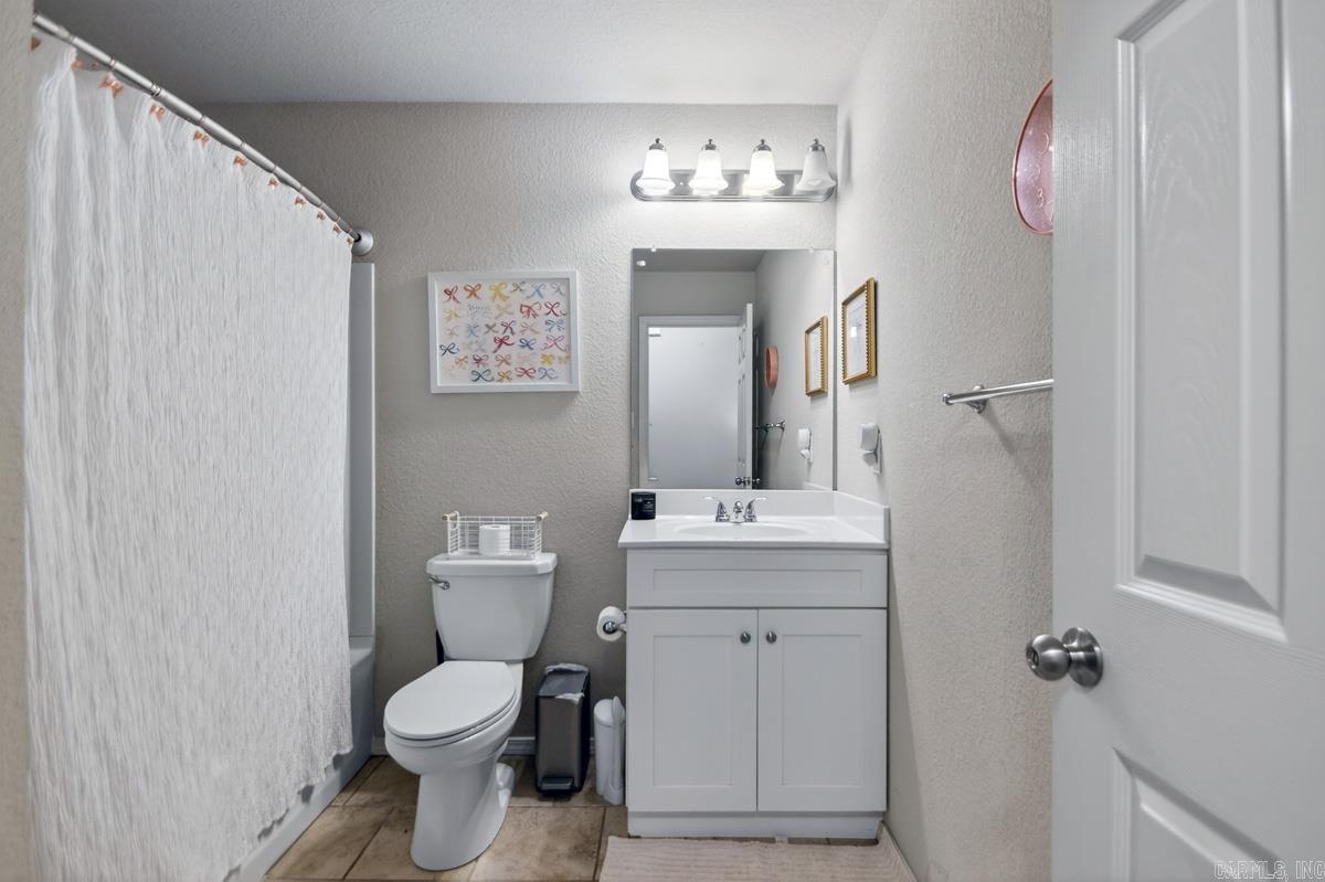 6445 Amalie  Alexander, AR