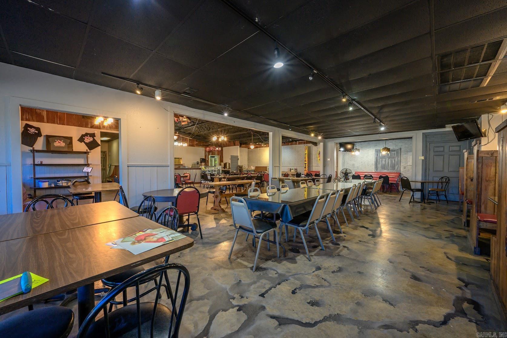 2121 Batesville Blvd  Batesville, AR