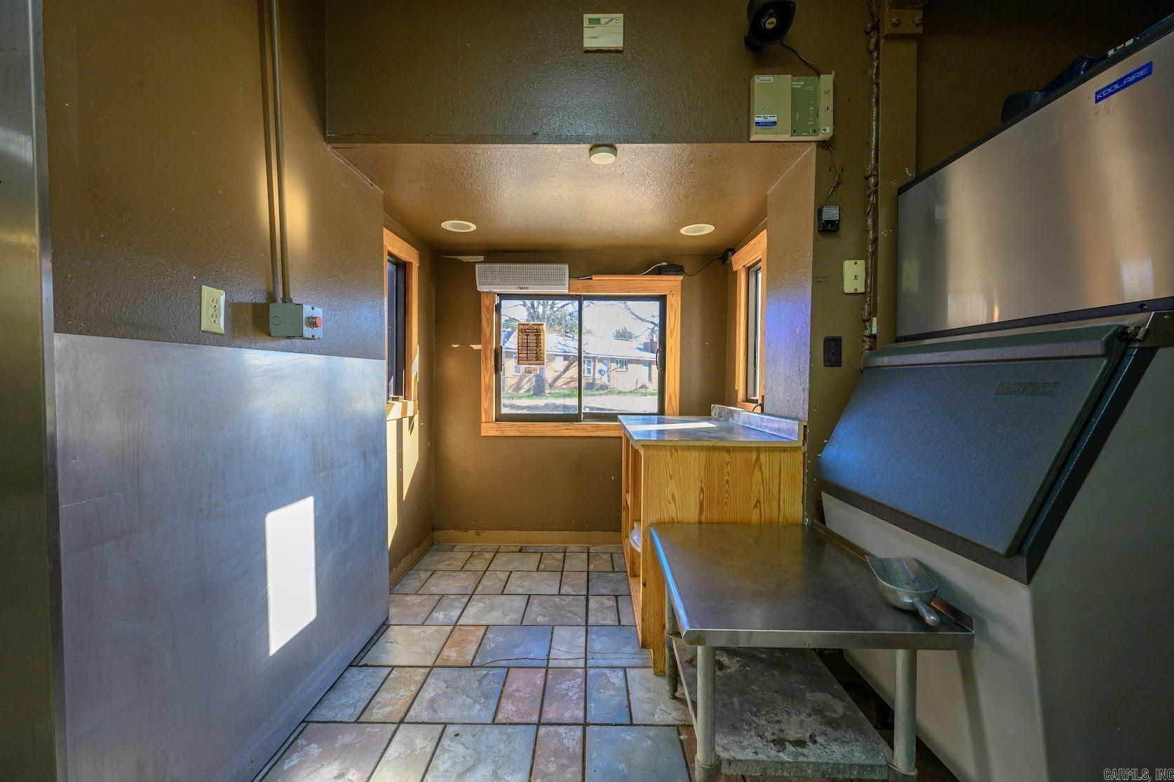 2121 Batesville Blvd  Batesville, AR