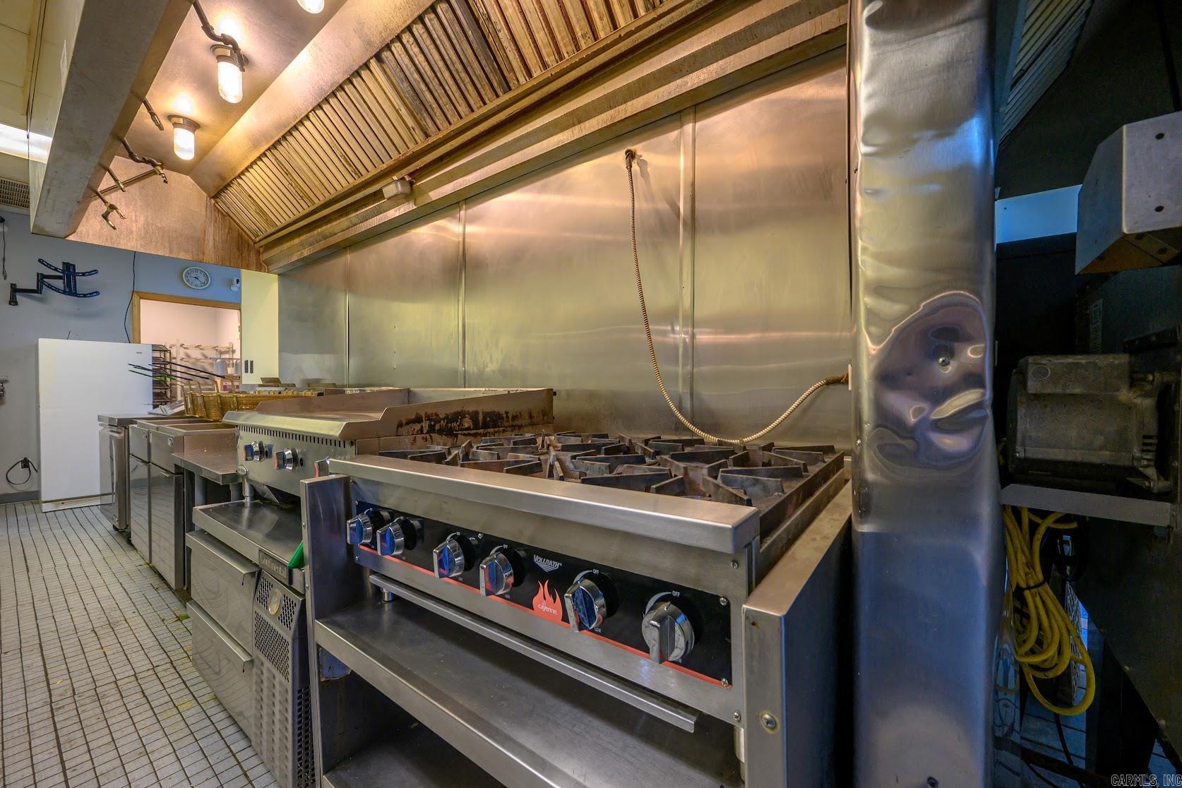 2121 Batesville Blvd  Batesville, AR