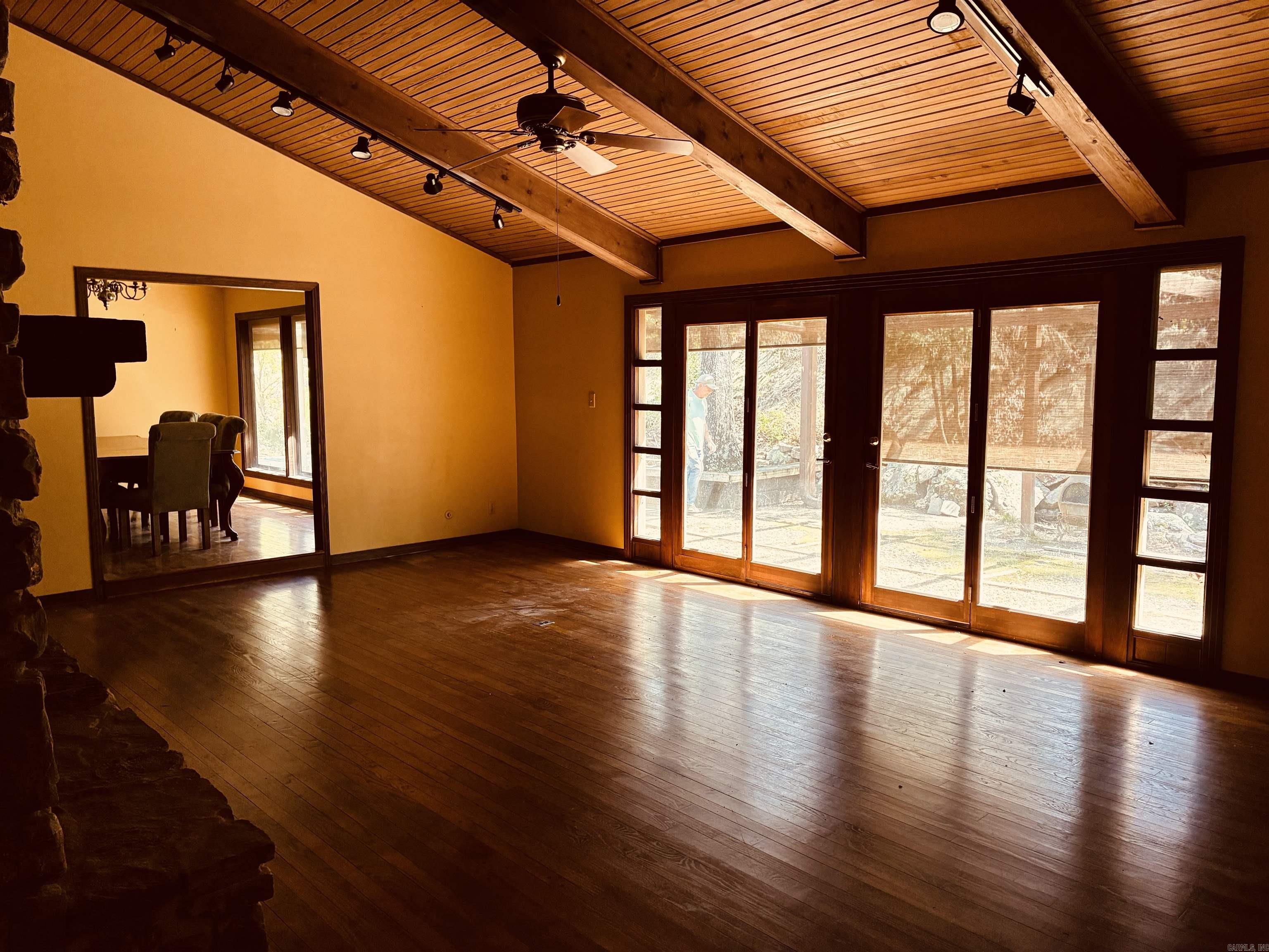 10111 Garrison  Little Rock, AR