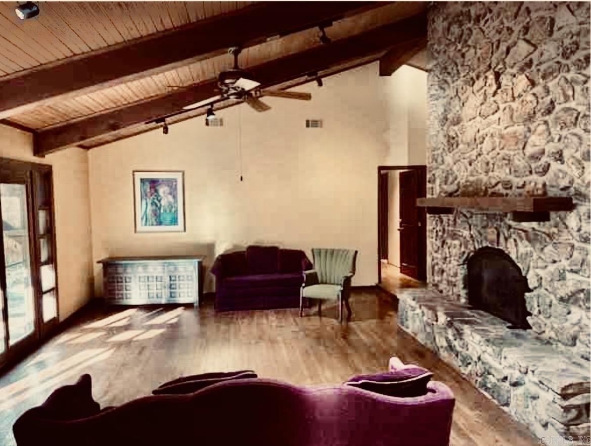 10111 Garrison  Little Rock, AR