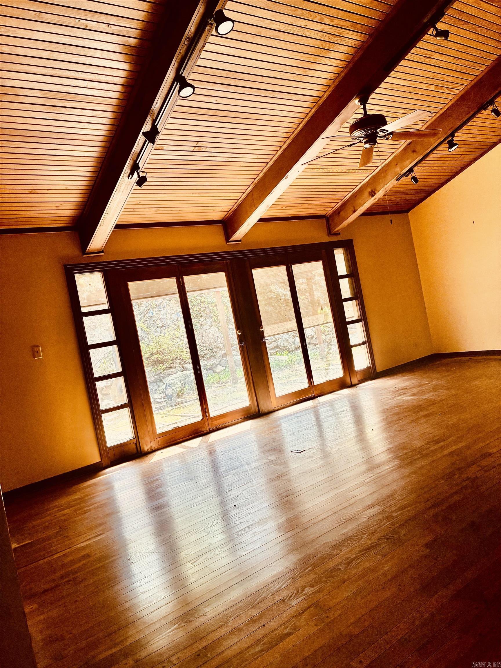 10111 Garrison  Little Rock, AR