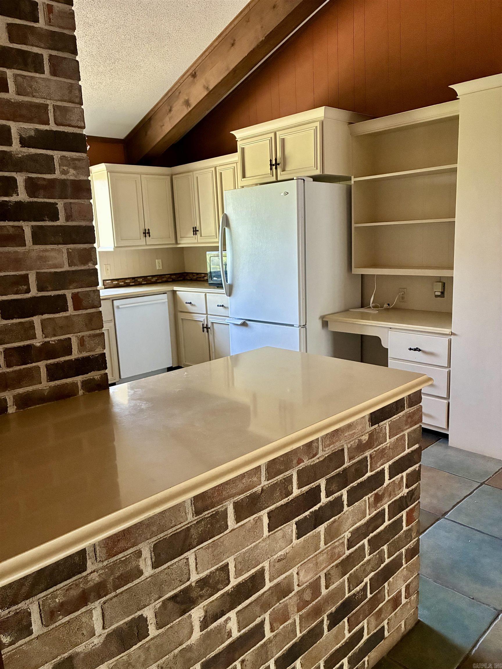 10111 Garrison  Little Rock, AR