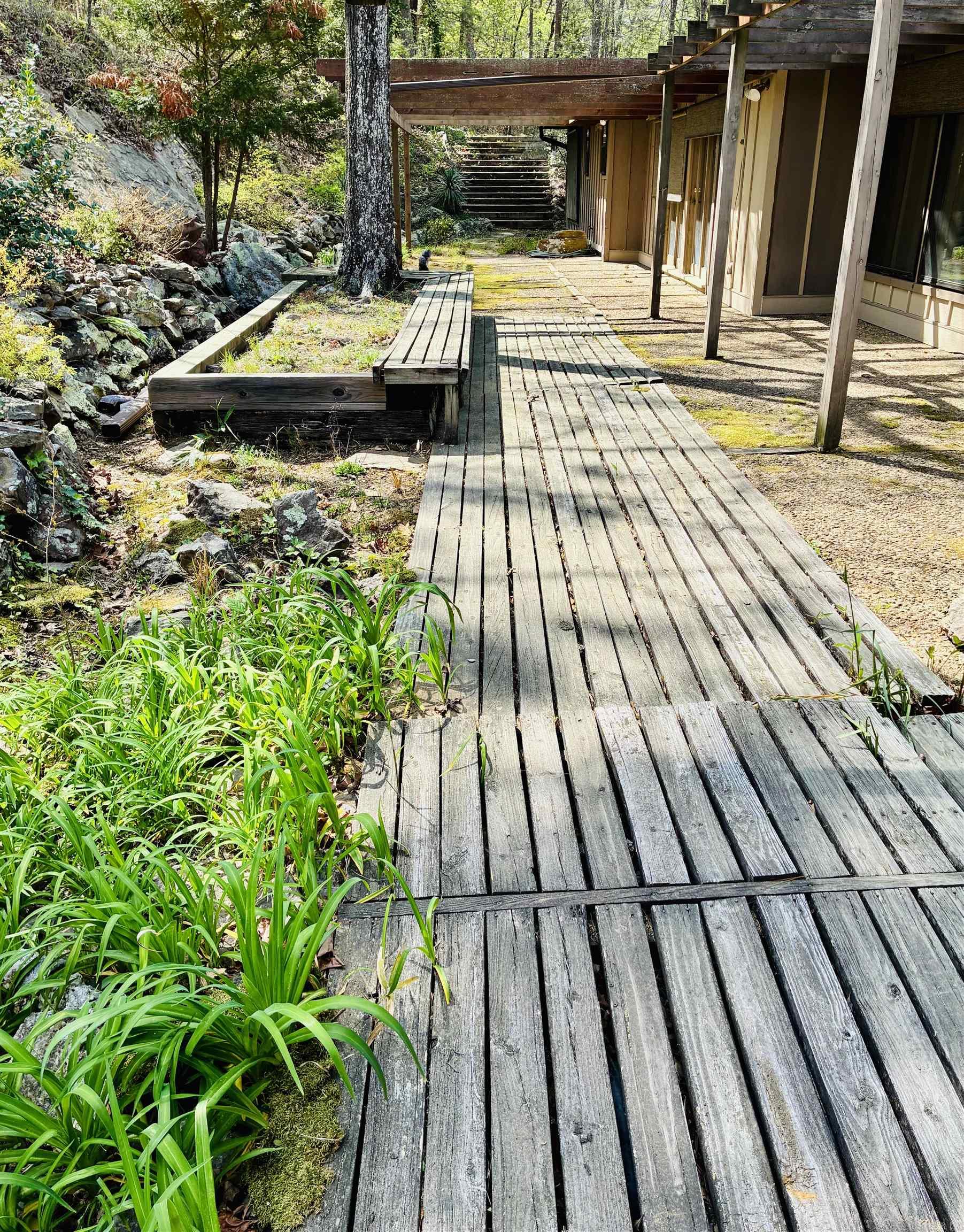 10111 Garrison  Little Rock, AR