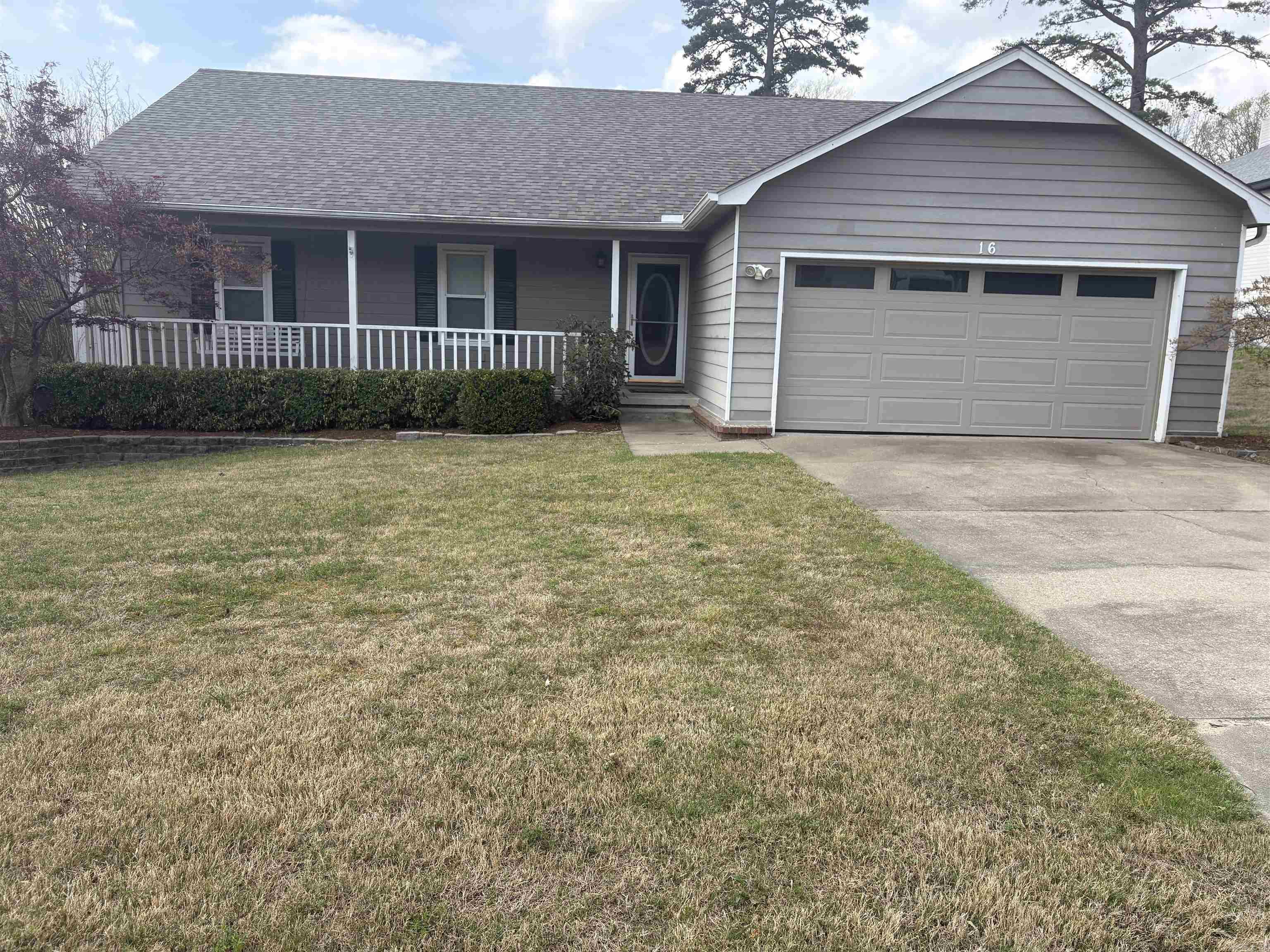 16 Forest Brook Ct  Little Rock, AR