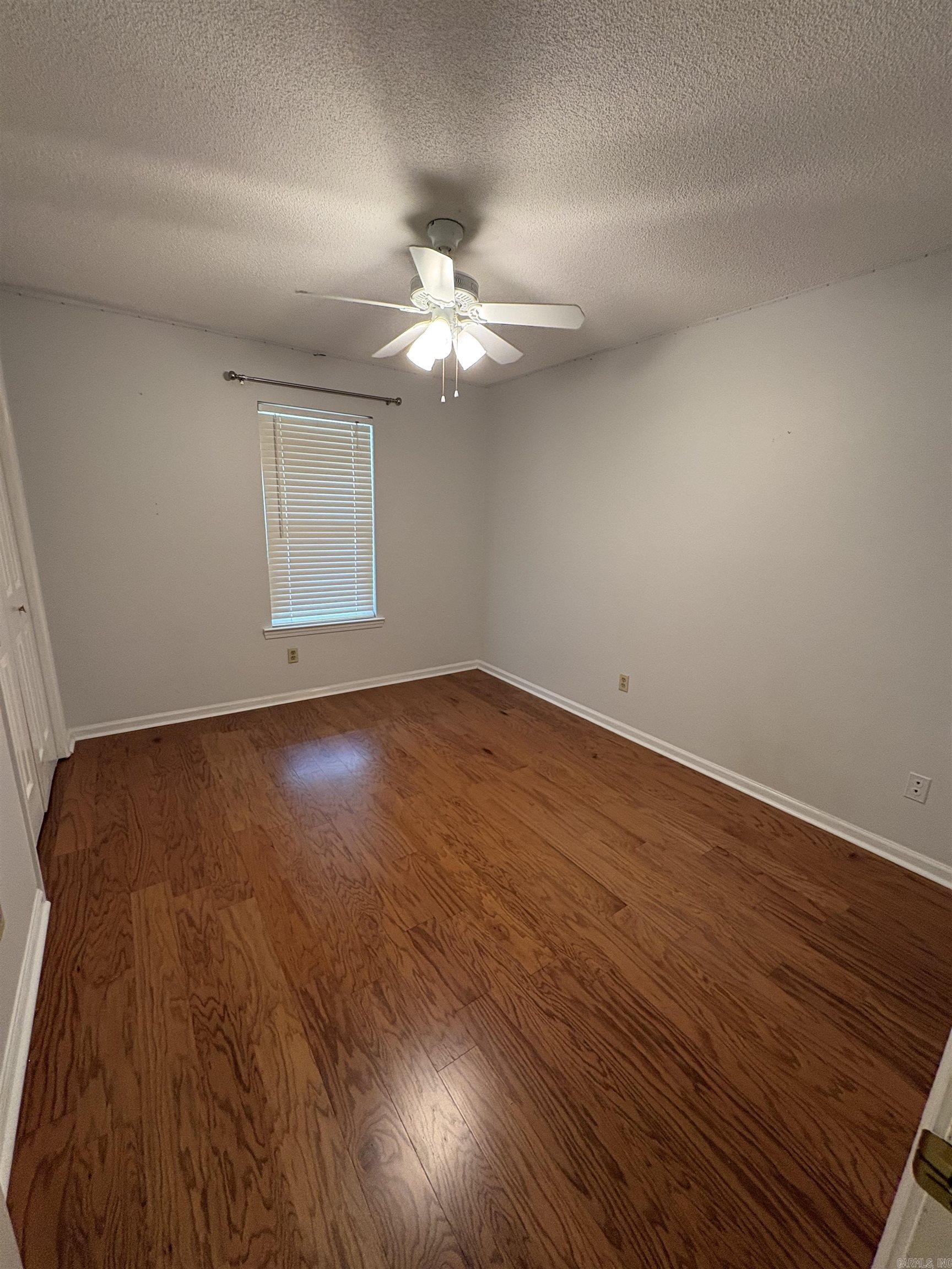 16 Forest Brook Ct  Little Rock, AR