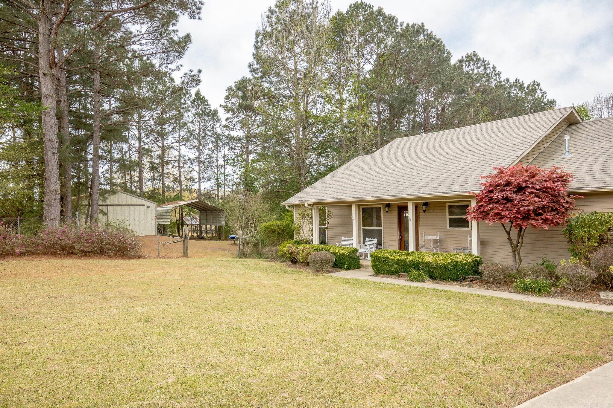 2300 Lorance Dr  Little Rock, AR