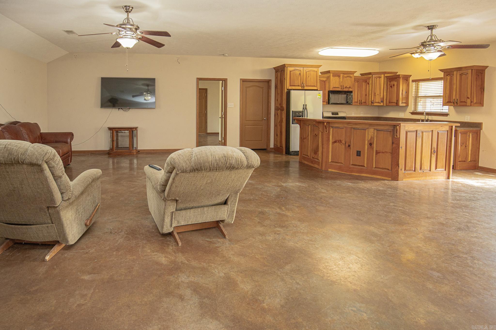 2300 Lorance Dr  Little Rock, AR