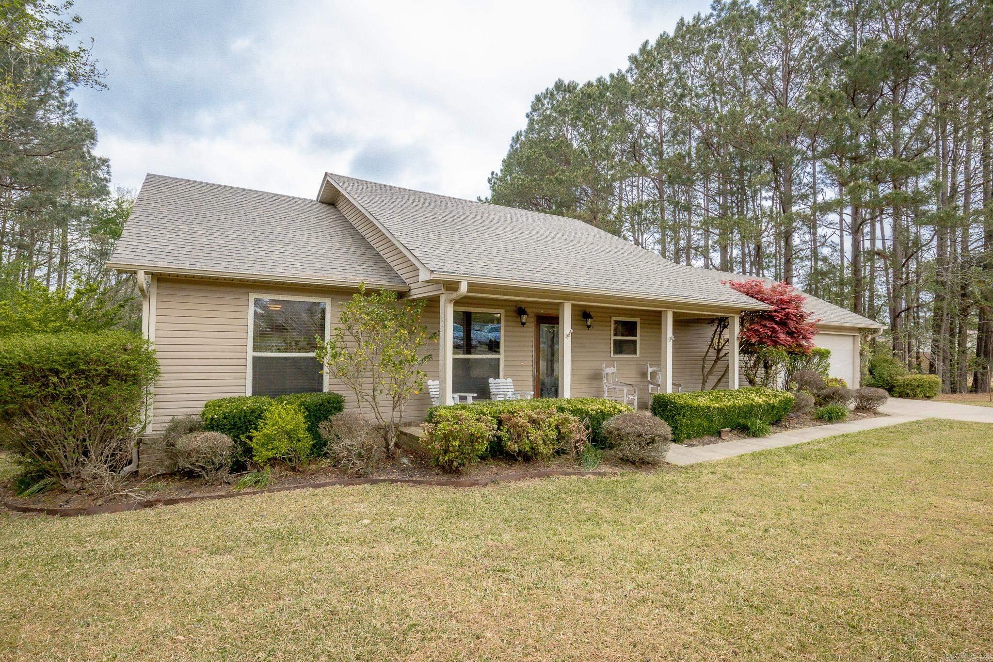 2300 Lorance Dr  Little Rock, AR