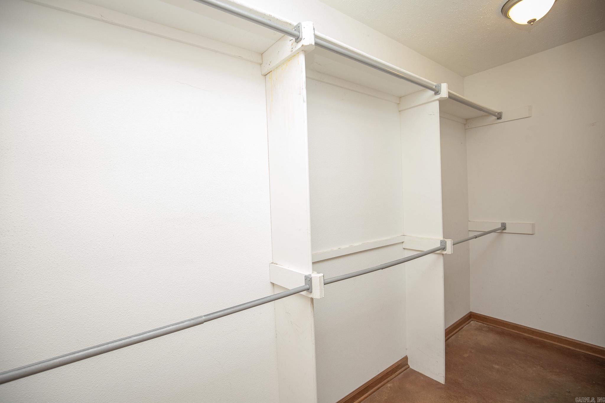 2300 Lorance Dr  Little Rock, AR