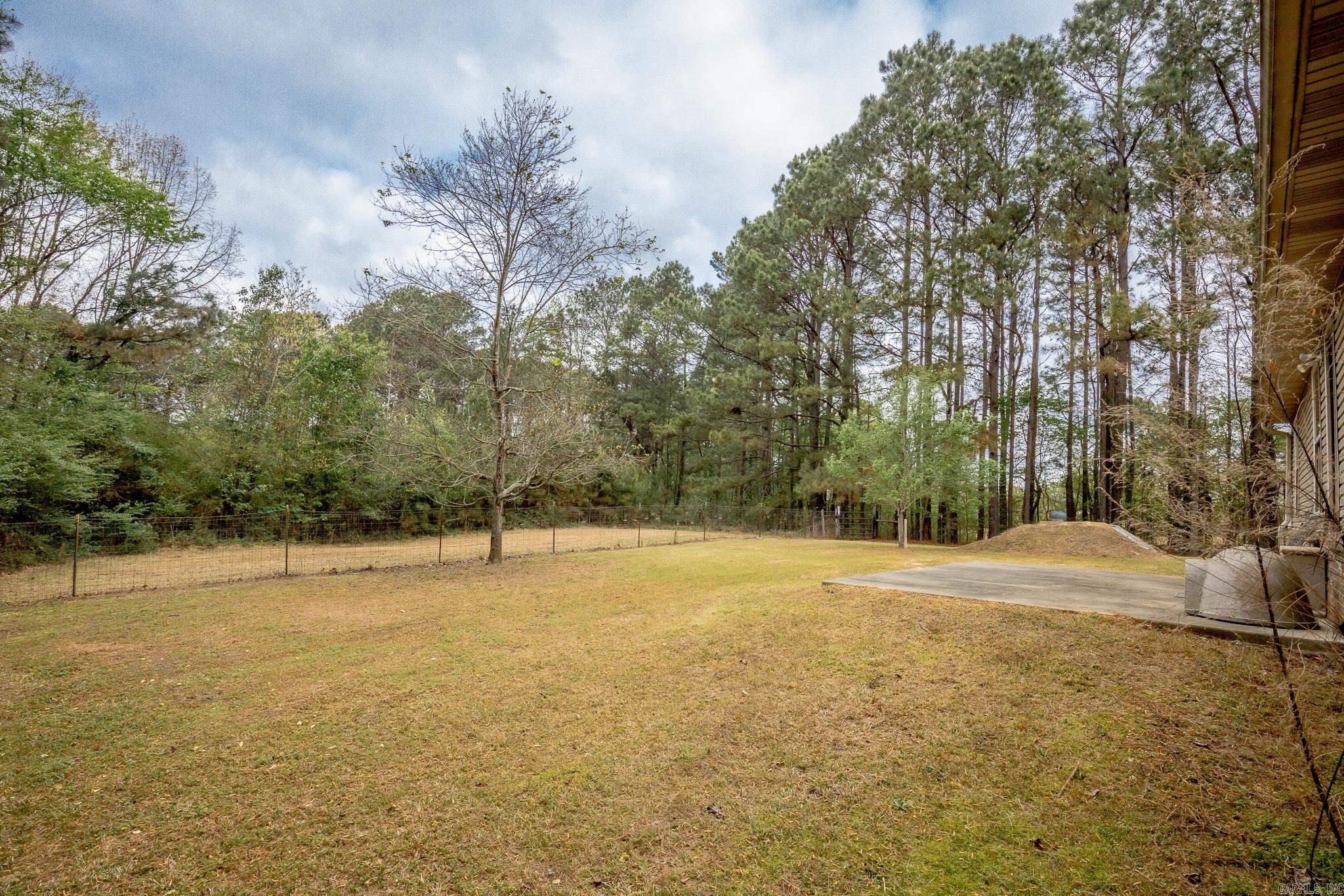 2300 Lorance Dr  Little Rock, AR