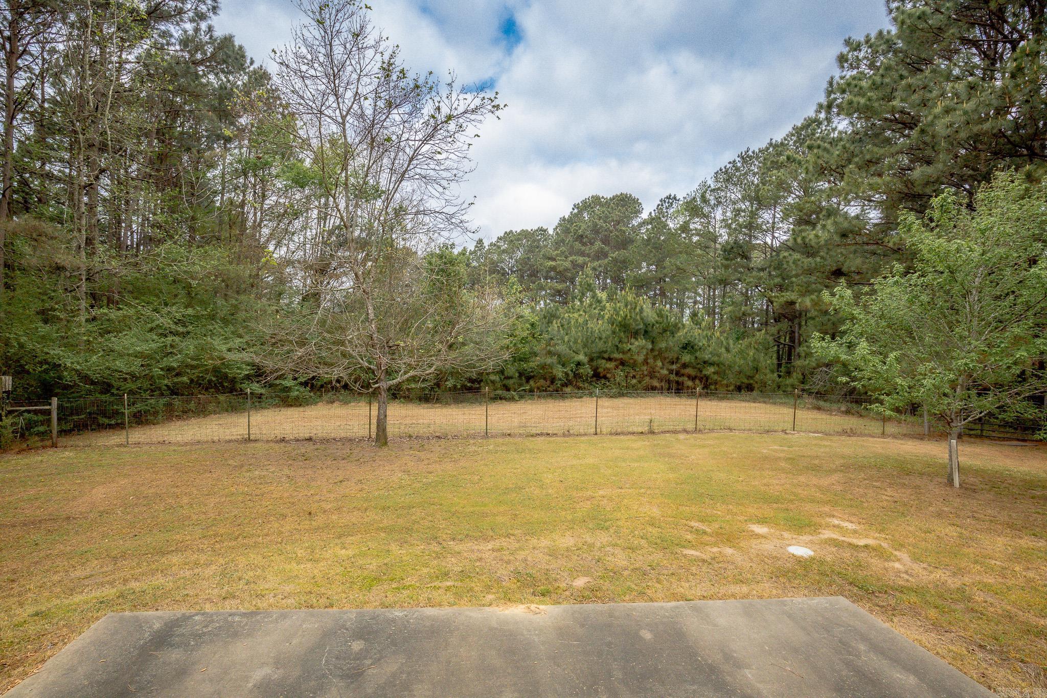 2300 Lorance Dr  Little Rock, AR