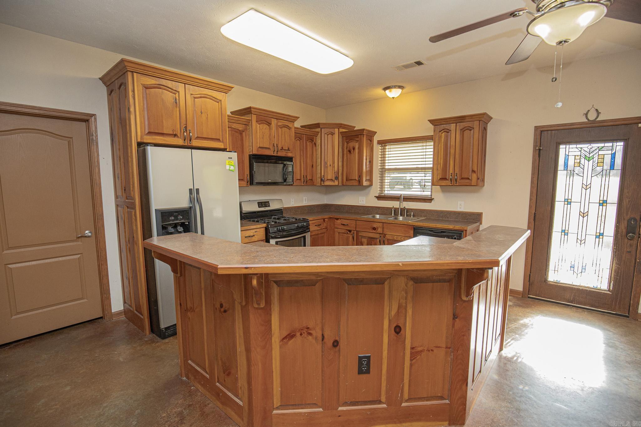 2300 Lorance Dr  Little Rock, AR