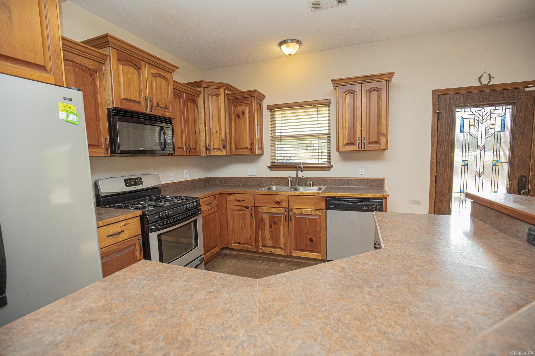 2300 Lorance Dr  Little Rock, AR