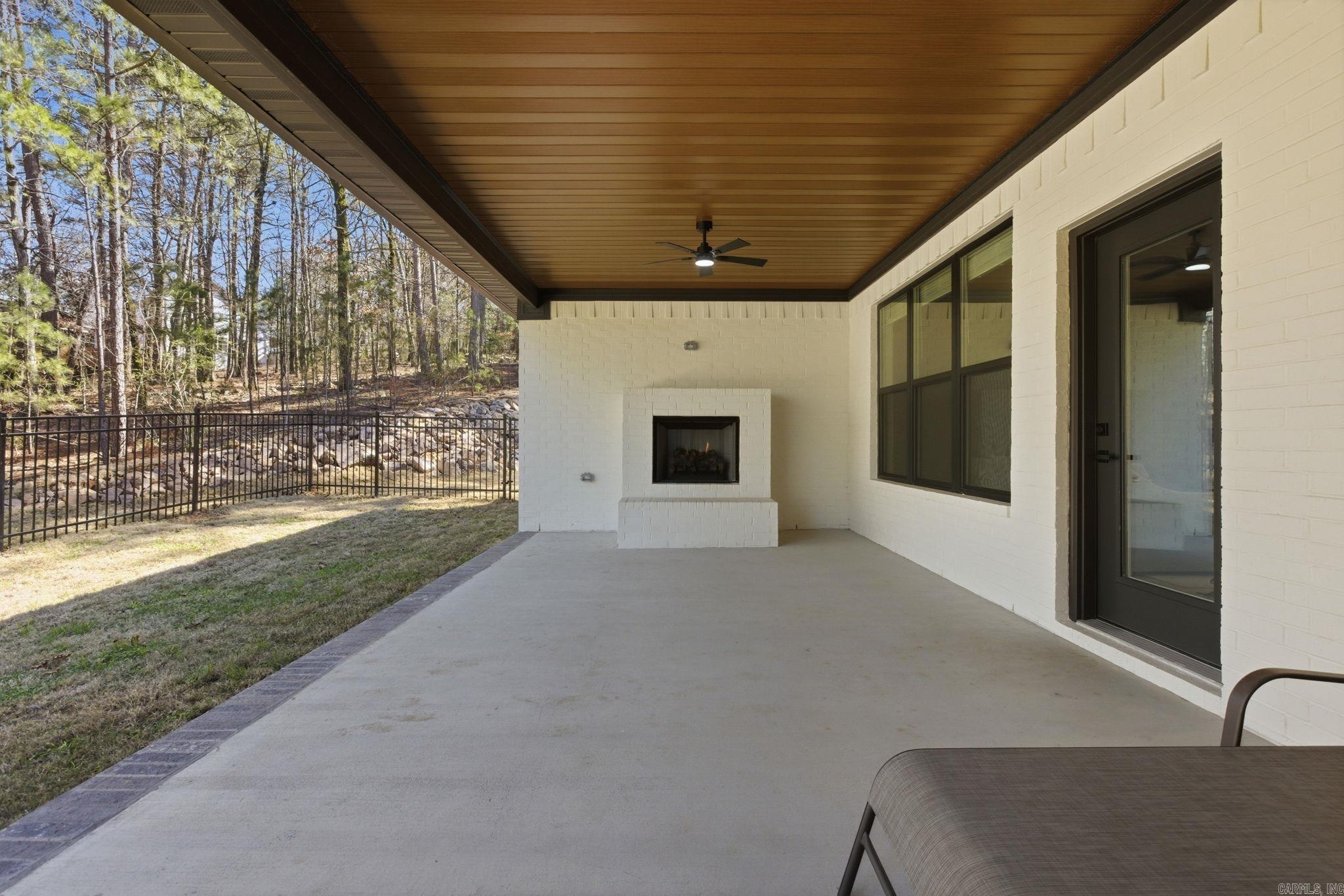 154 Majestic Circle  Maumelle, AR