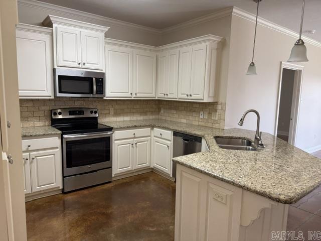 2495 EIGHTEEN  Conway, AR