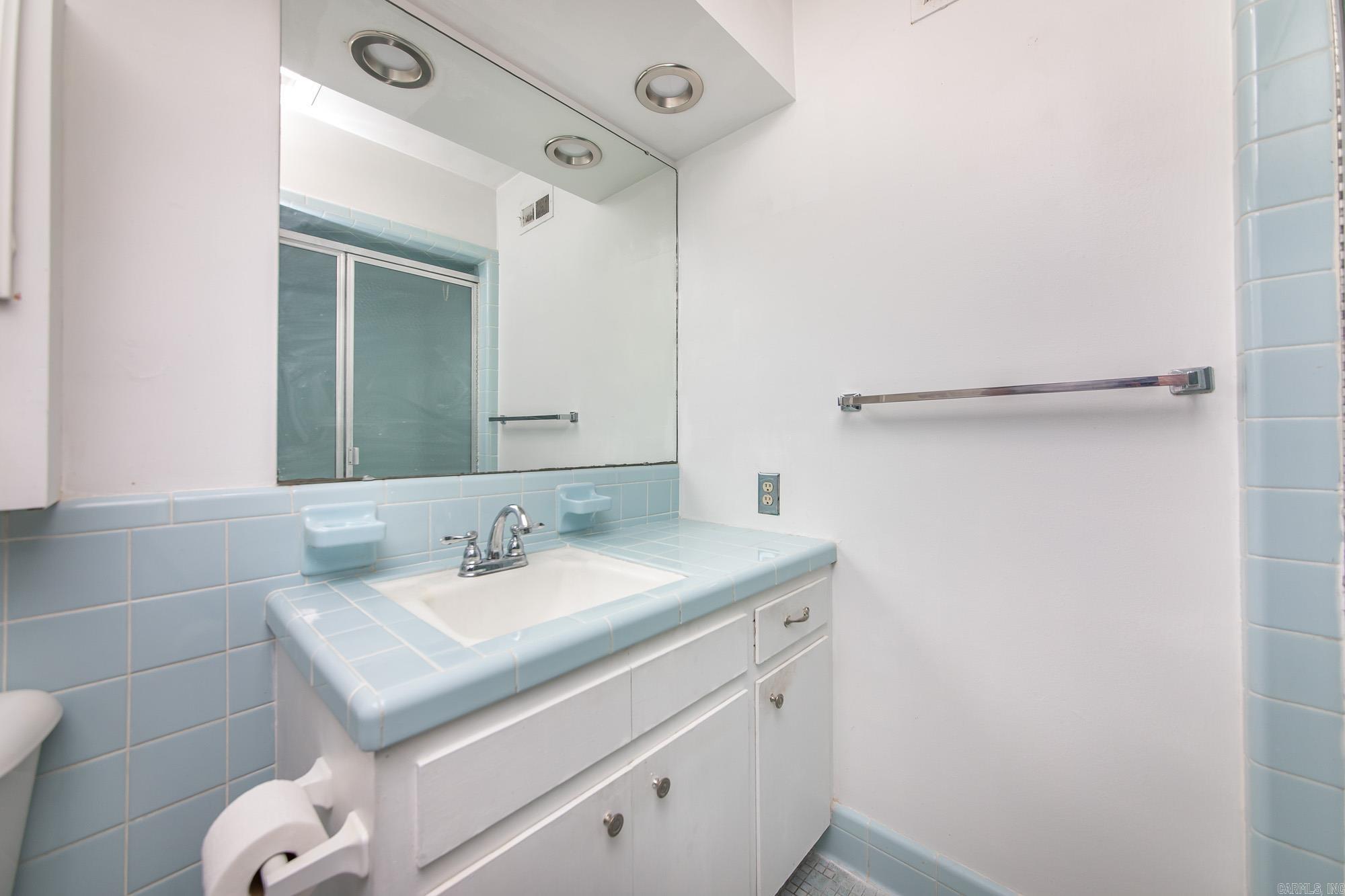 1001 Biscayne  Little Rock, AR