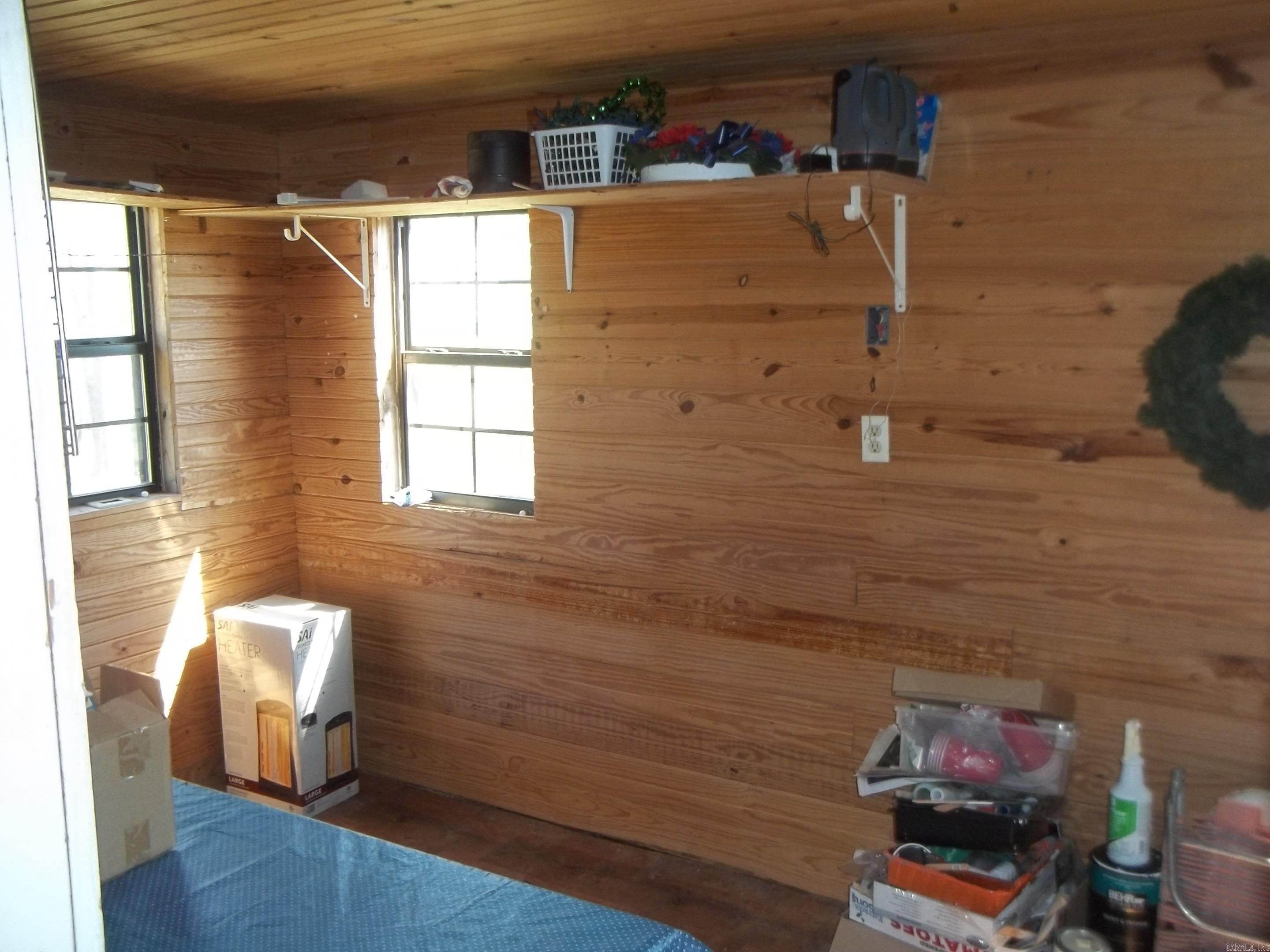 1013 Polk Road 23 Cove, AR 71937