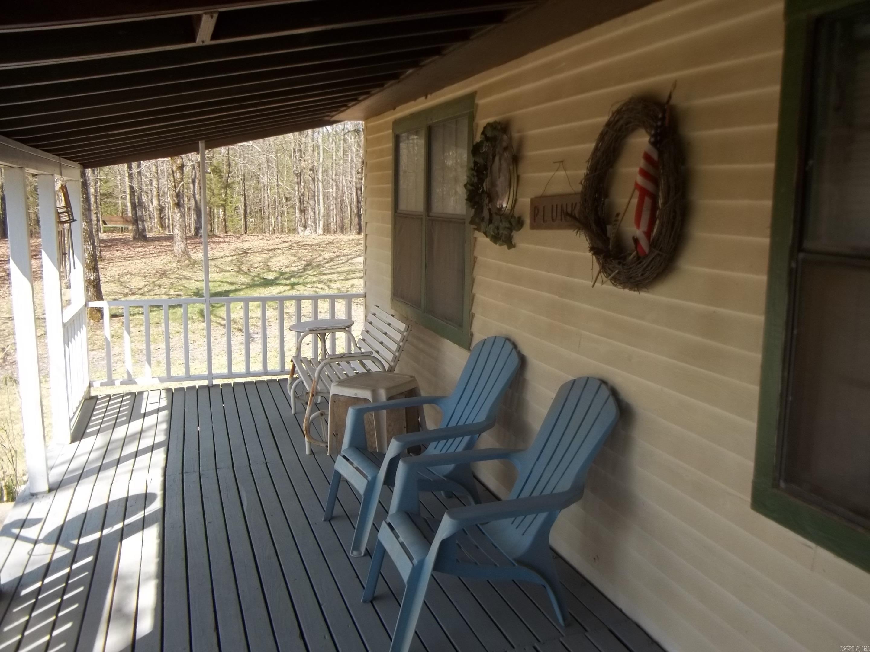 1013 Polk Road 23 Cove, AR 71937