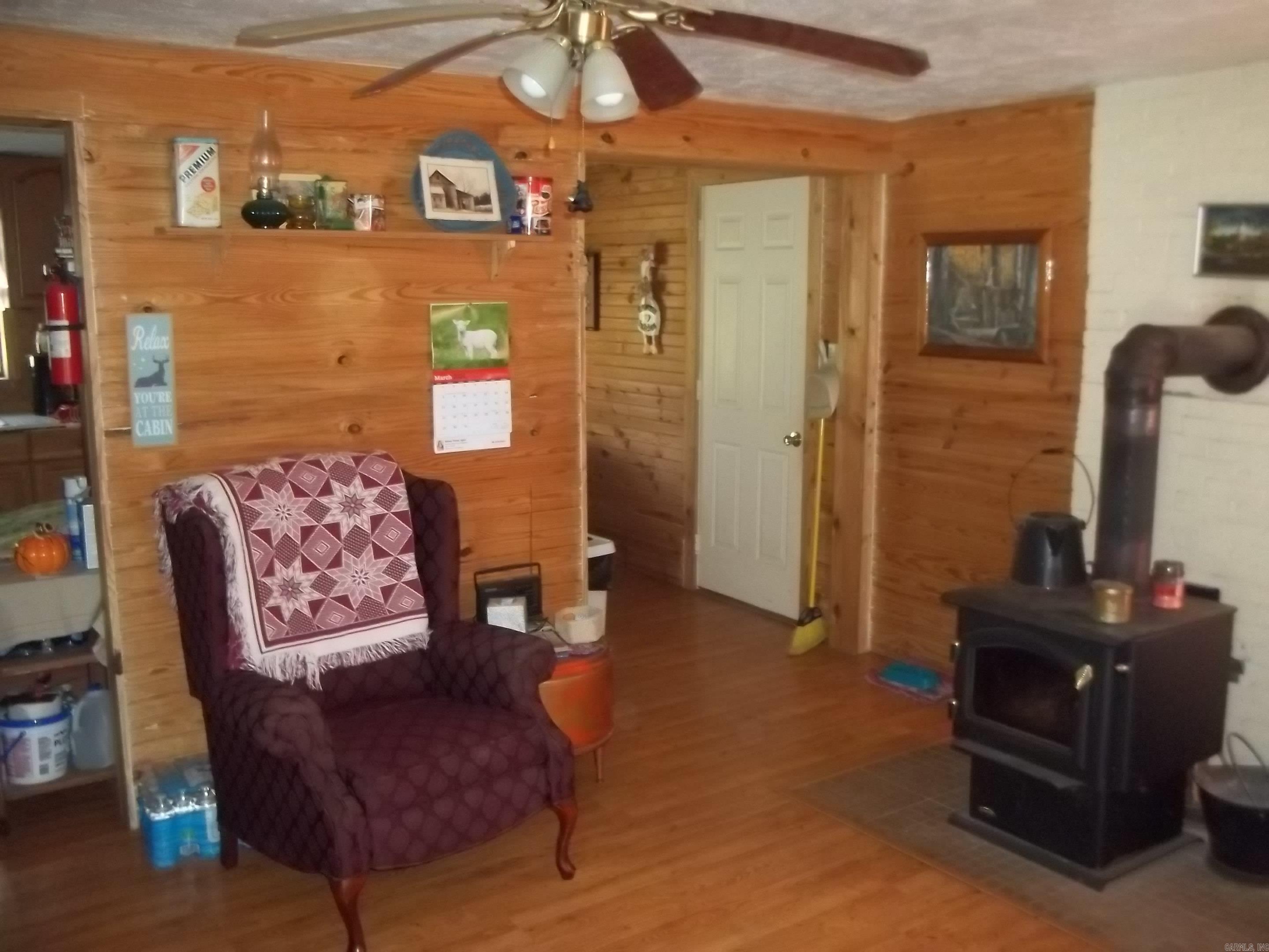 1013 Polk Road 23 Cove, AR 71937