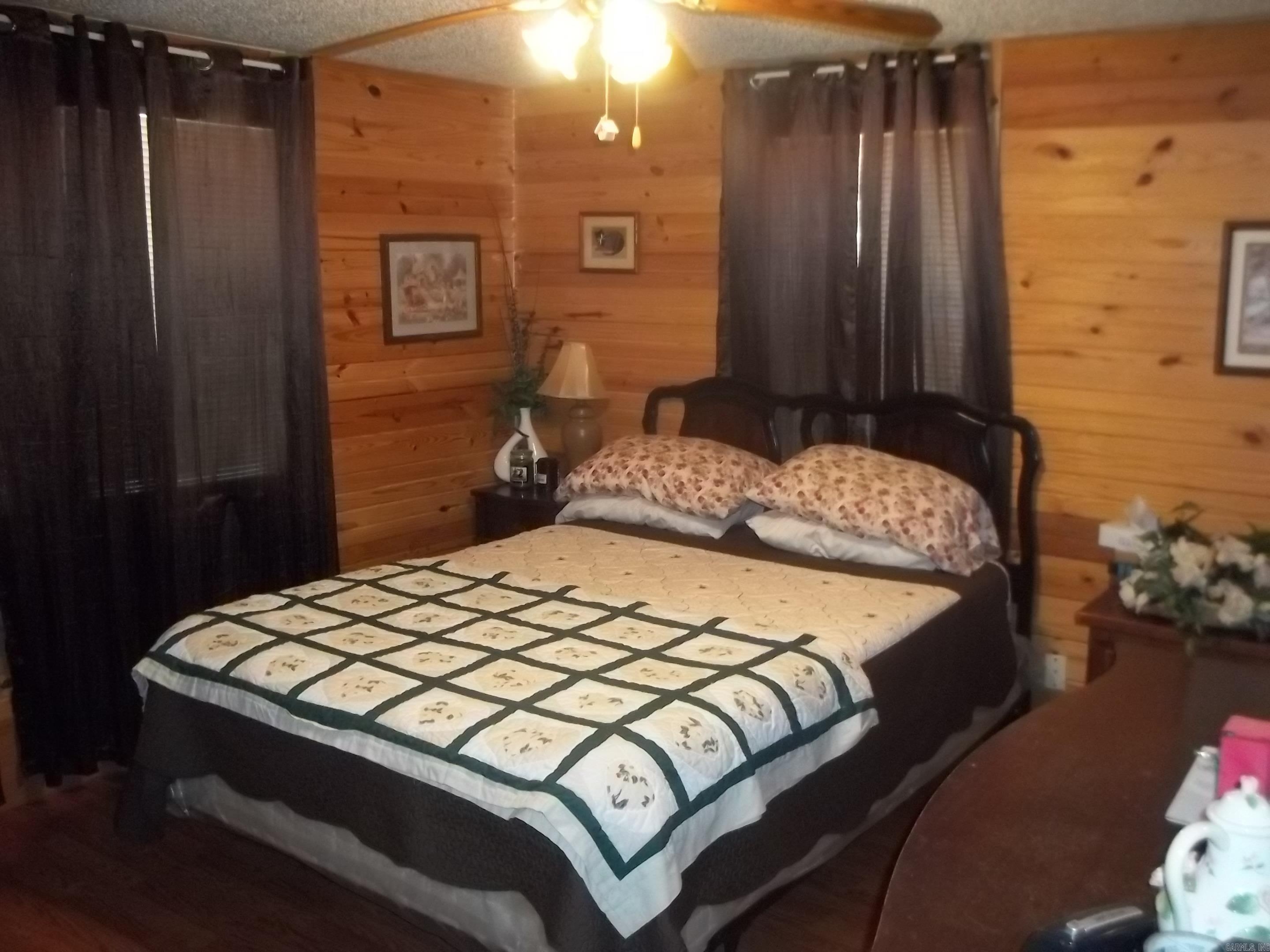 1013 Polk Road 23 Cove, AR 71937