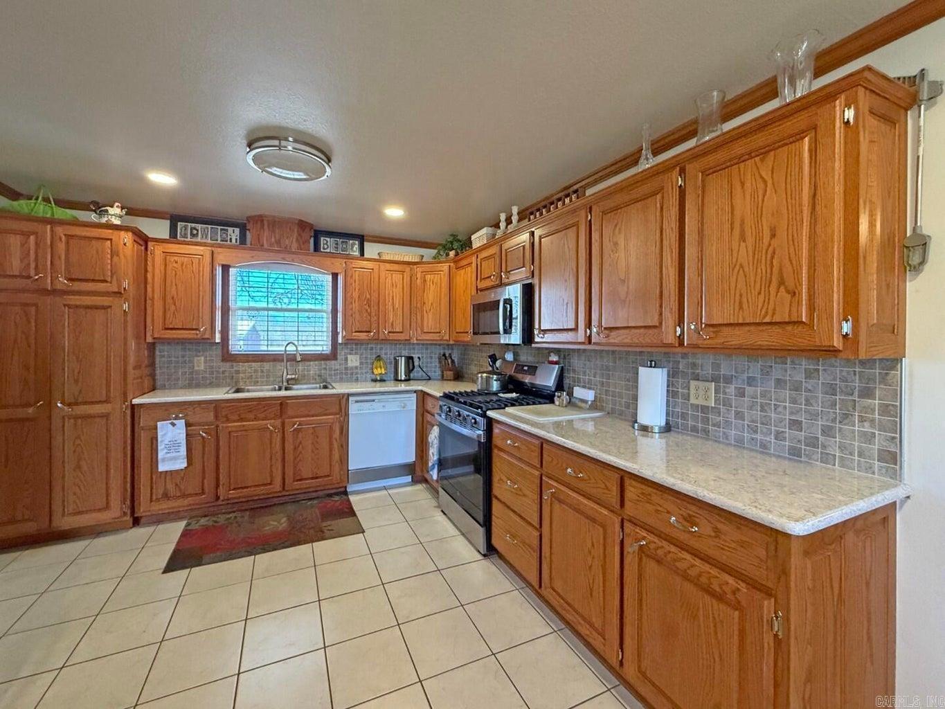 245 watson  Batesville, AR