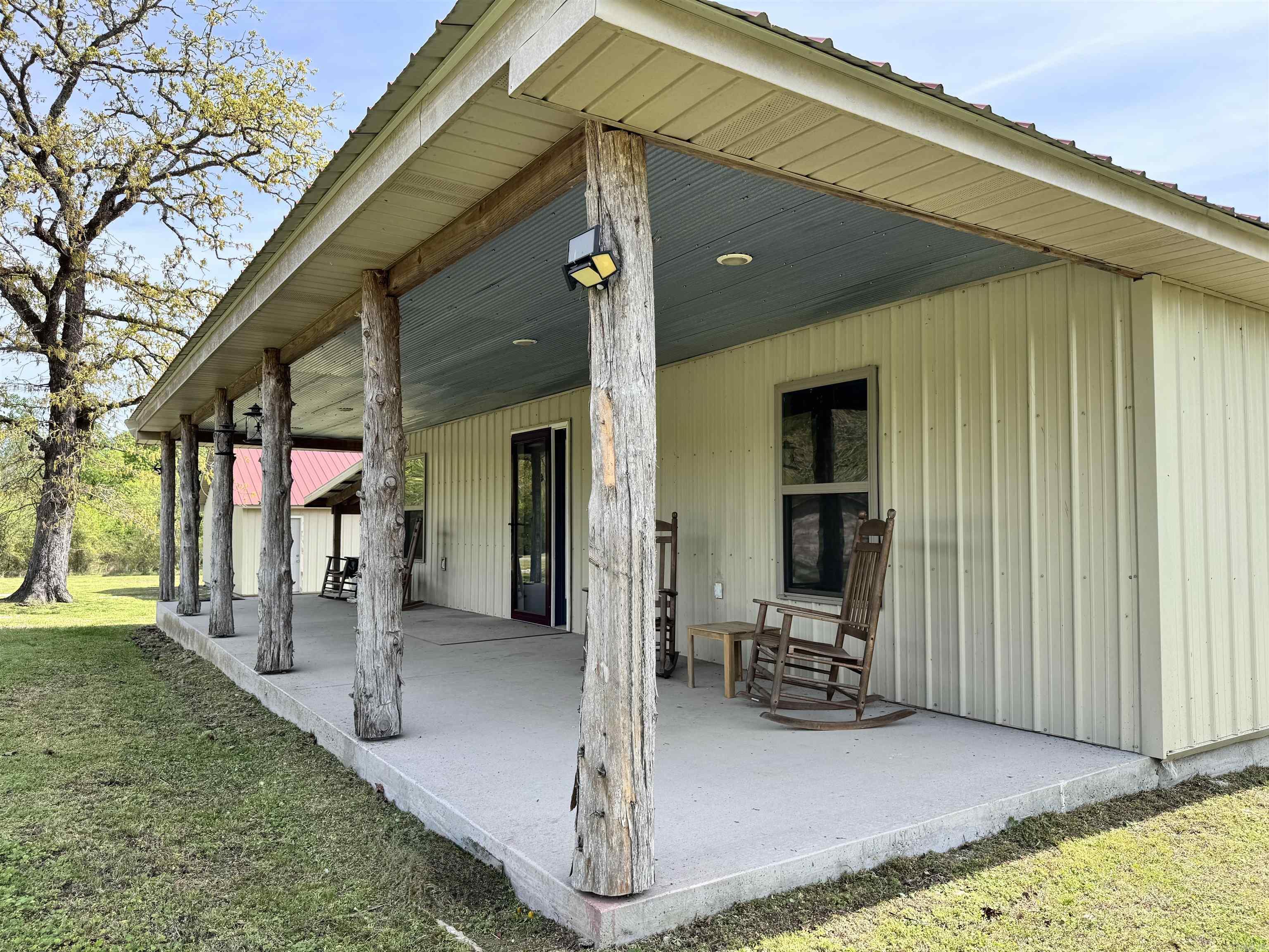 950 Cool Water Retreat Road Mountain View, AR 72560