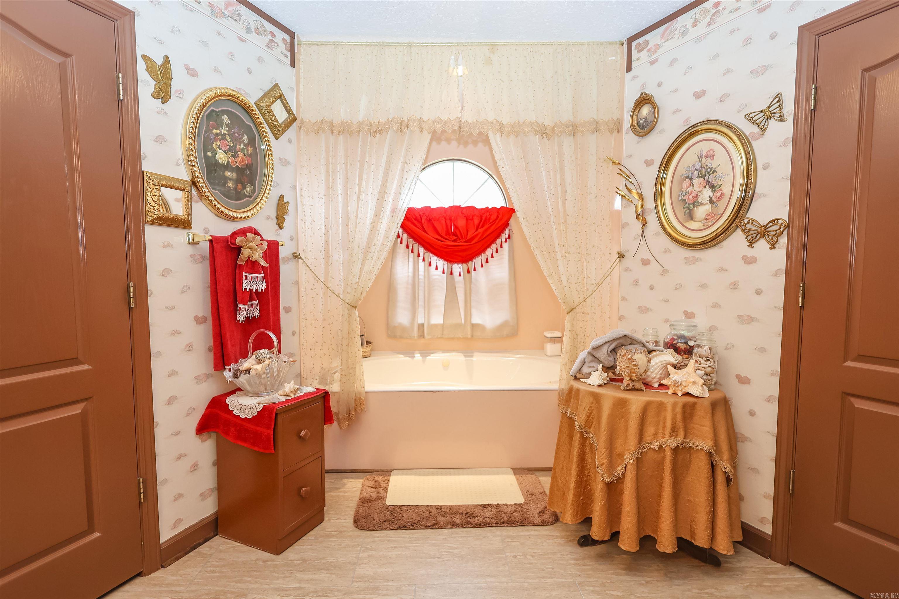 228 Perry Street Glenwood, AR 71943