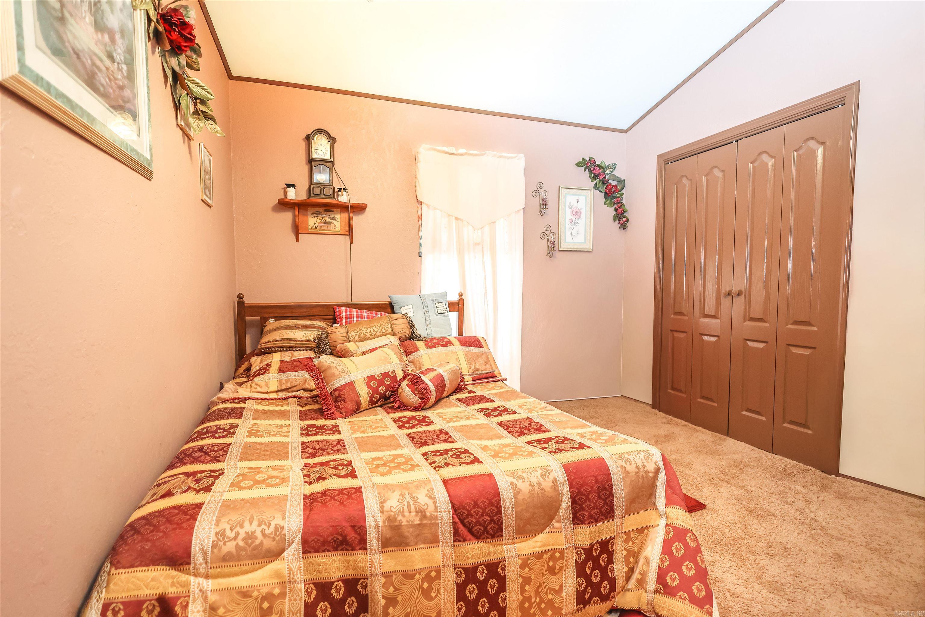 228 Perry Street Glenwood, AR 71943