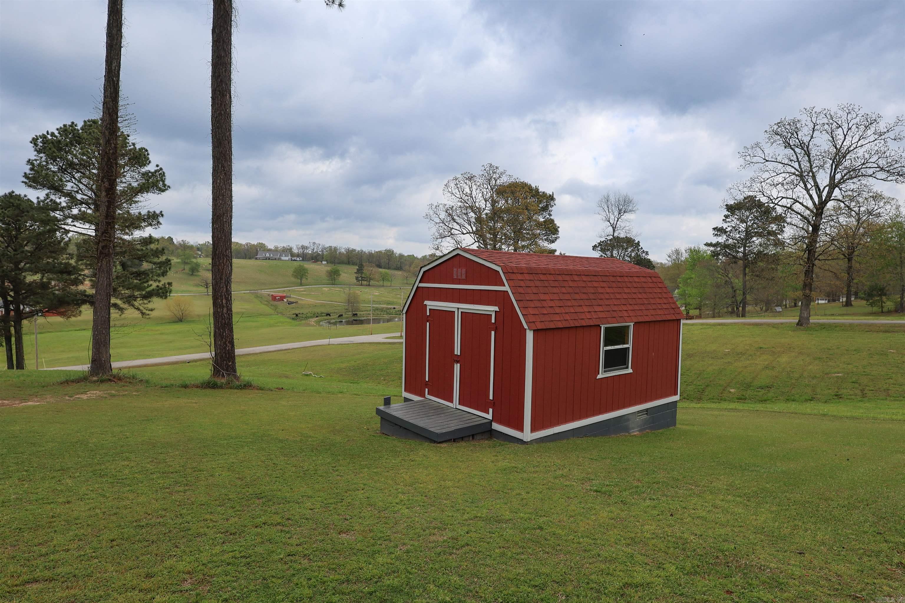 228 Perry Street Glenwood, AR 71943