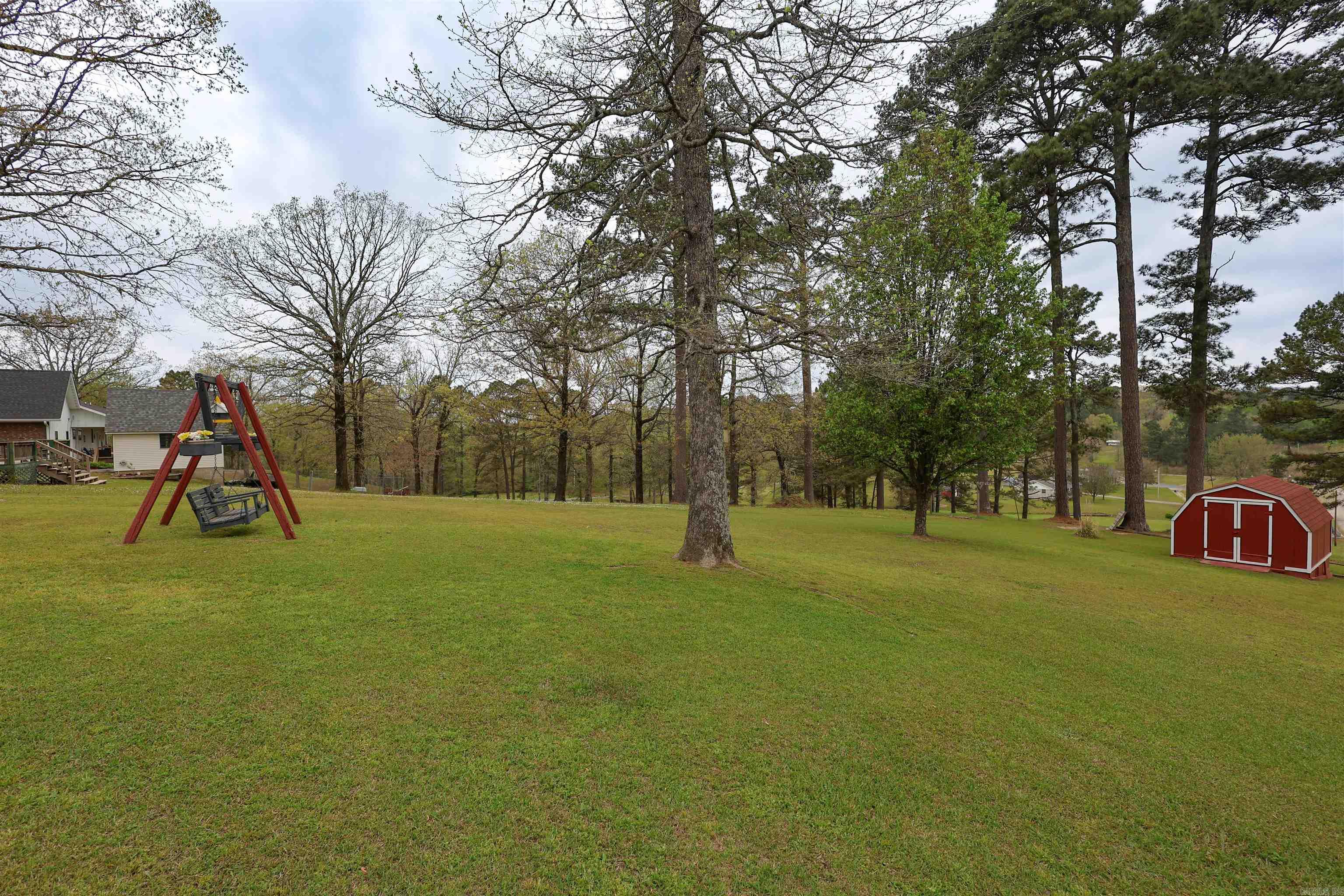 228 Perry Street Glenwood, AR 71943