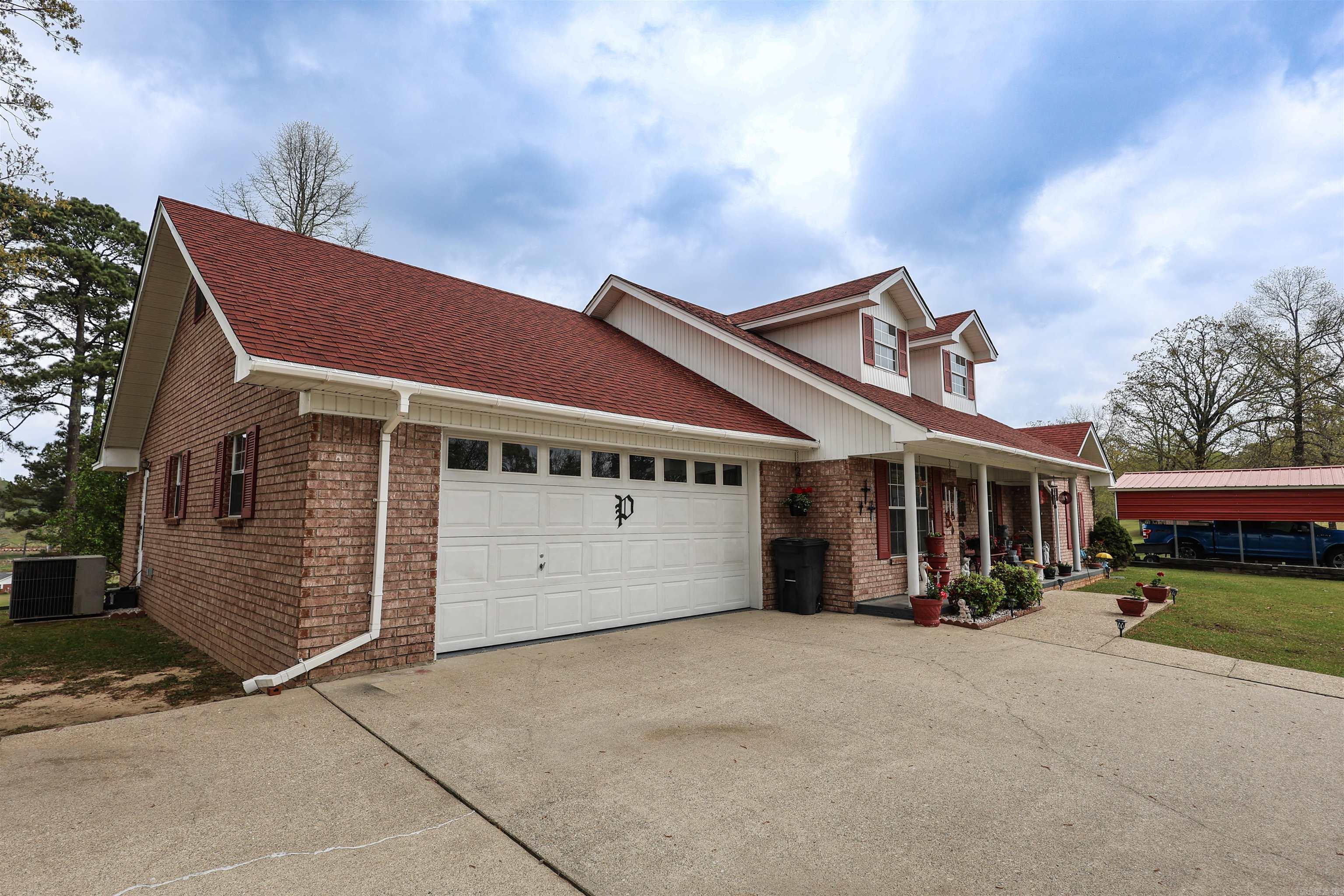 228 Perry Street Glenwood, AR 71943