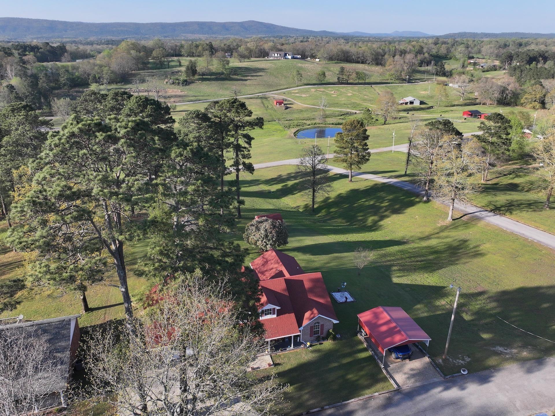 228 Perry Street Glenwood, AR 71943