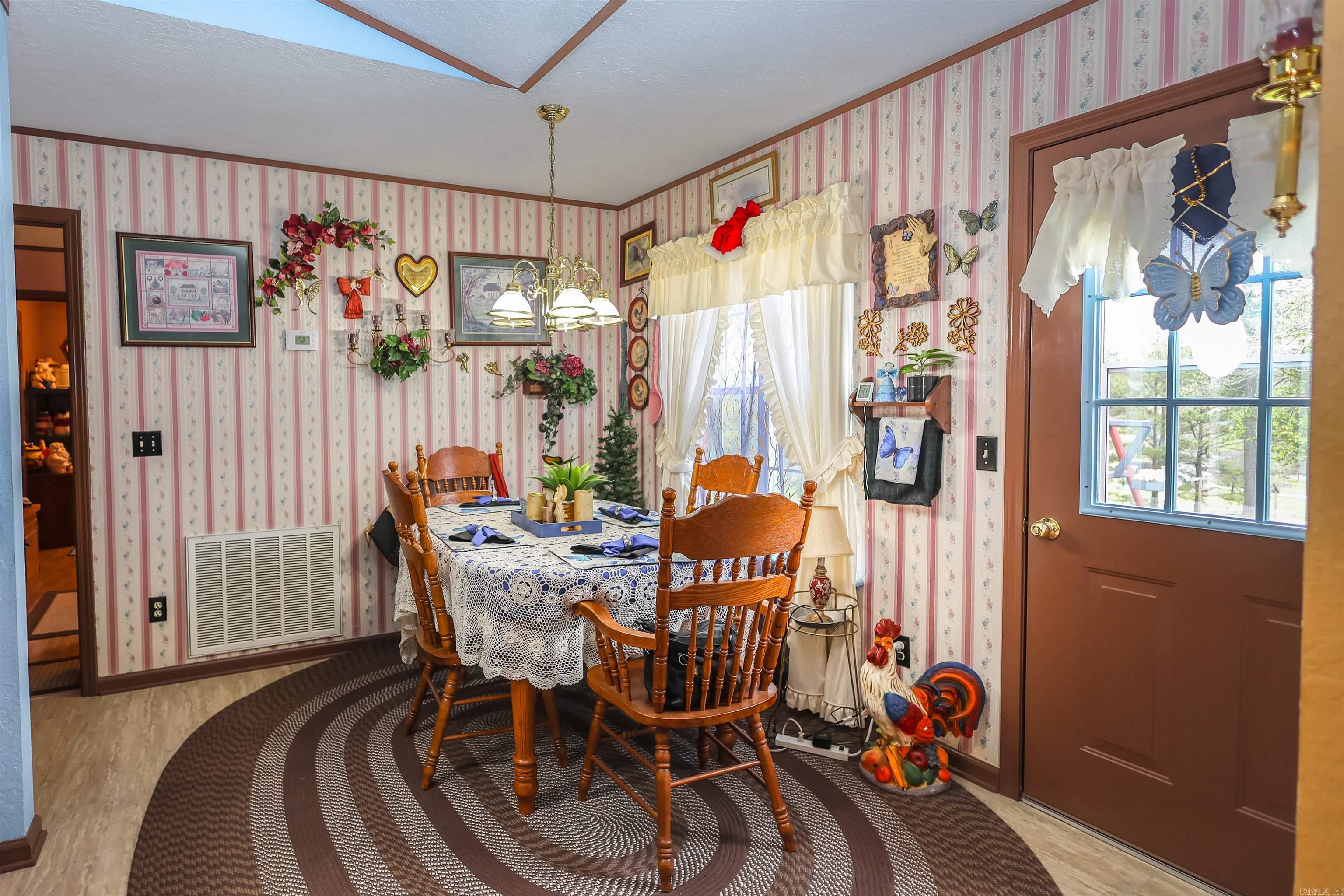 228 Perry Street Glenwood, AR 71943