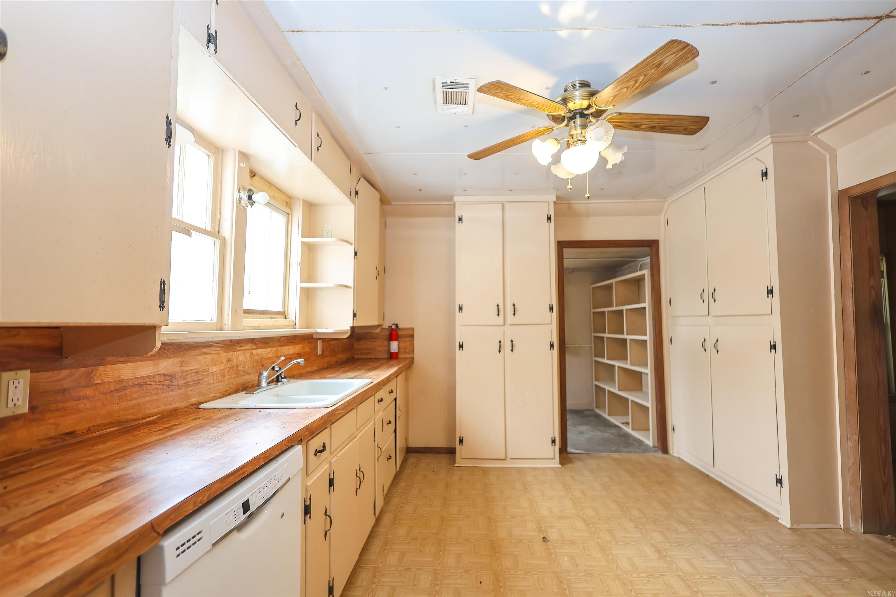 5272 & 5280 HWY 270  Mount Ida, AR