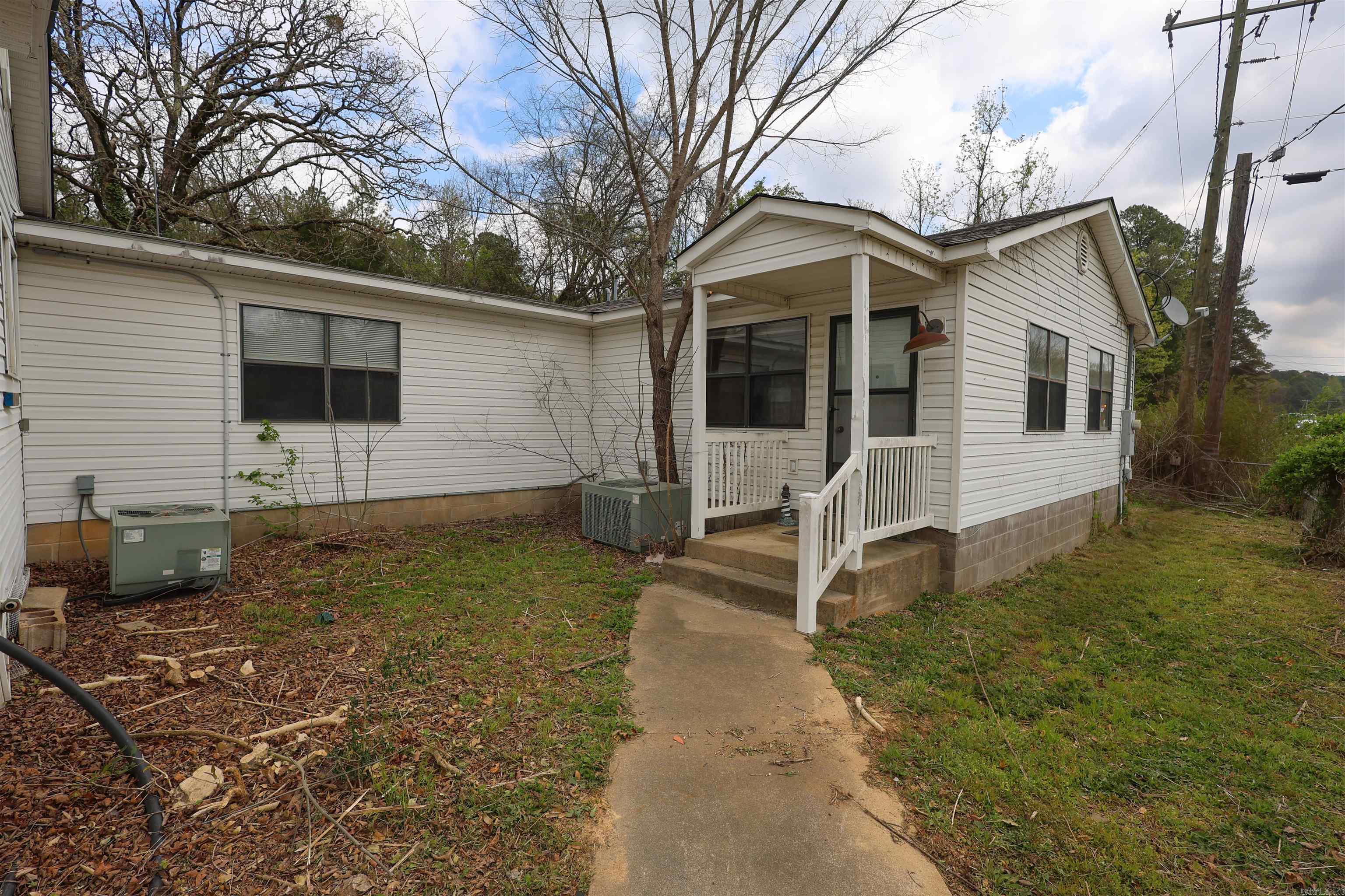 5272 & 5280 HWY 270  Mount Ida, AR